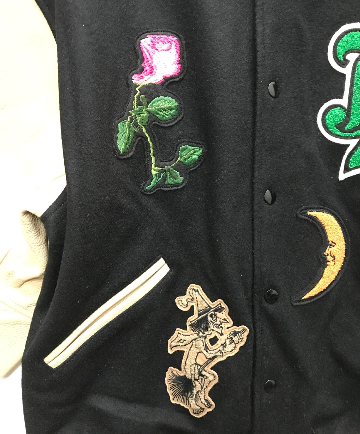 jieda (ジエダ) skookum (スクーカム) PATCH STADIUM JACKET ブラック サイズ:2