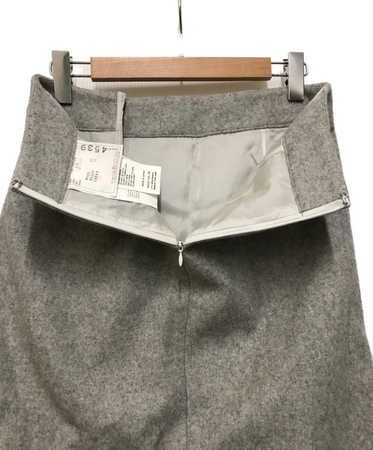 sacai (サカイ) ウールメルトンアシンメトリースカート グレー サイズ:2
