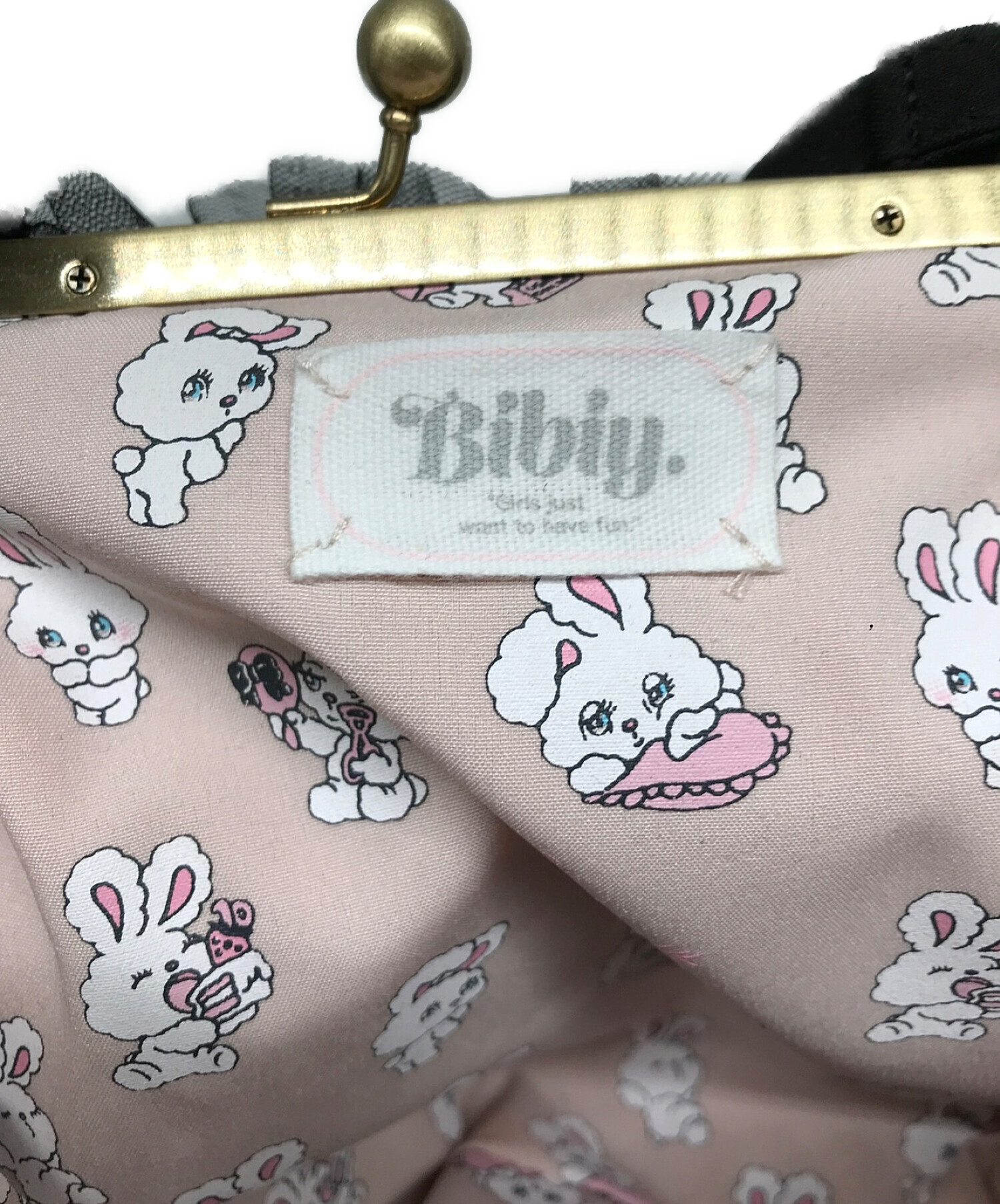 bibiy (ビビィ) usagi ODETTE TULLE BAG ブラック