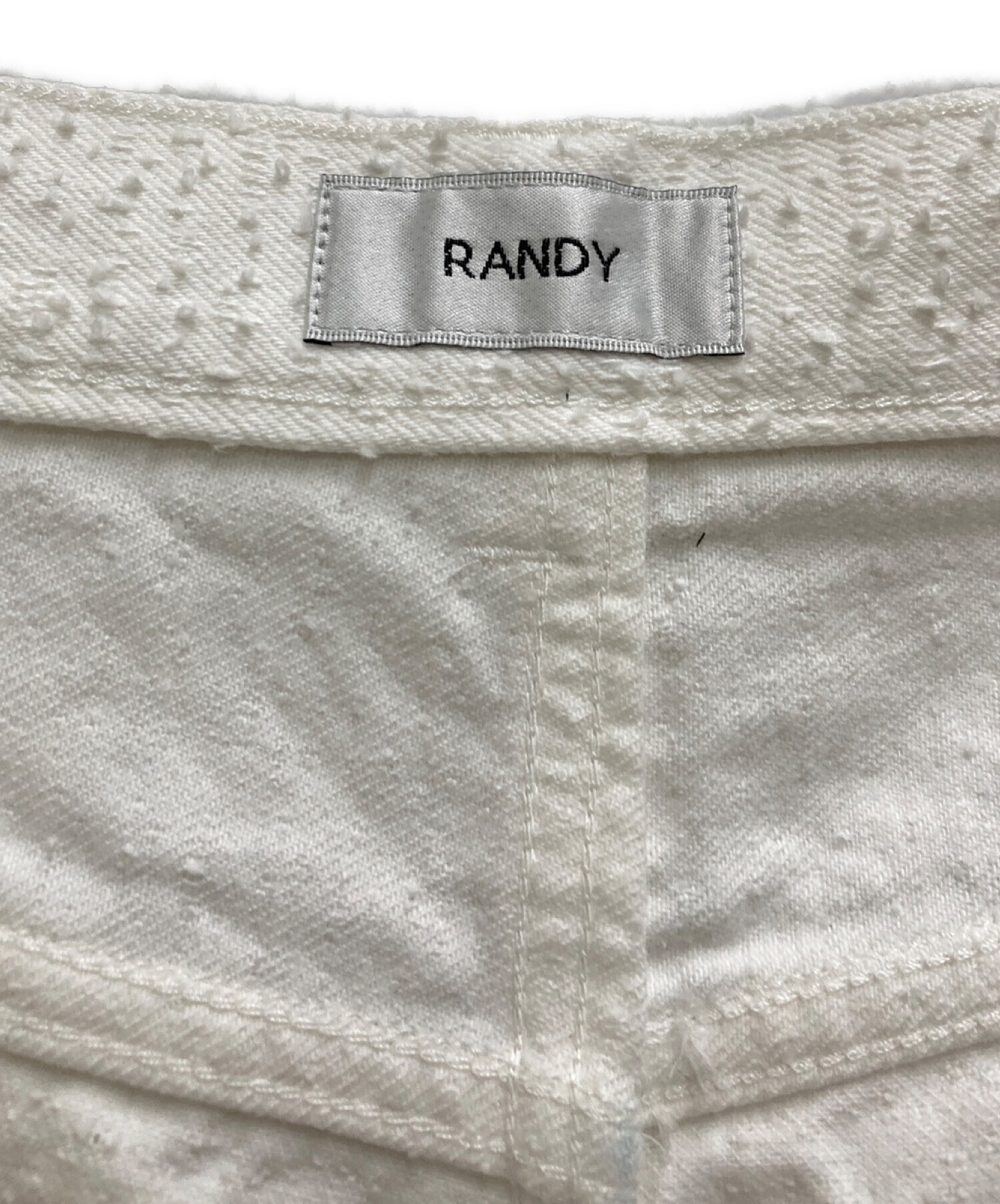 中古・古着通販】RANDY (ランディー) BRICKニードルパンチデニムパンツ ホワイト サイズ:2｜ブランド・古着通販  トレファク公式【TREFAC FASHION】スマホサイト