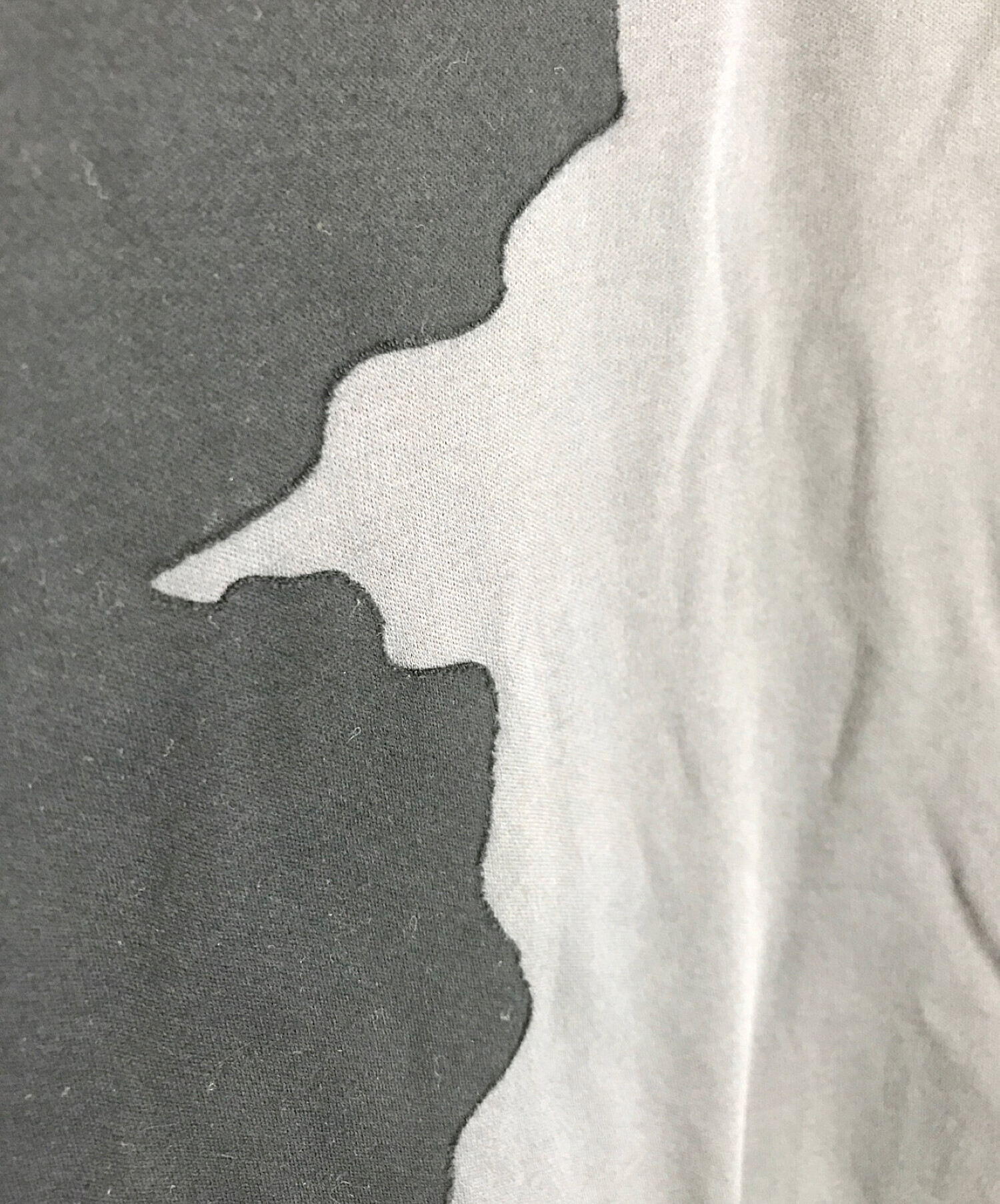 ISSEY MIYAKE MEN (イッセイミヤケメン) Tシャツ?２ グレー×ブラック サイズ:3