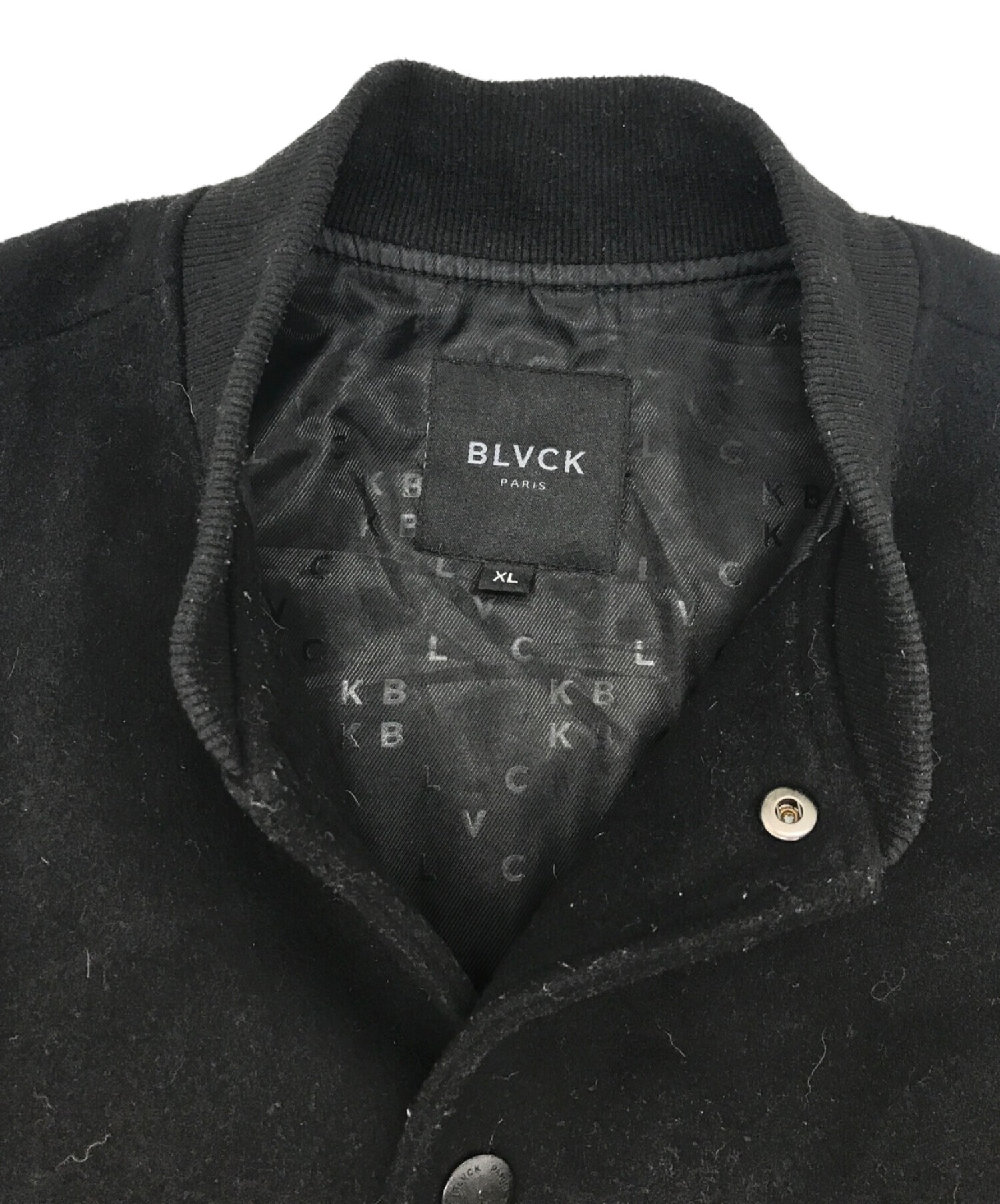 限定品在庫BLVCK PARIS スタジャン バラ 薔薇 ローズ 刺繍 ブラック ジャケット・アウター
