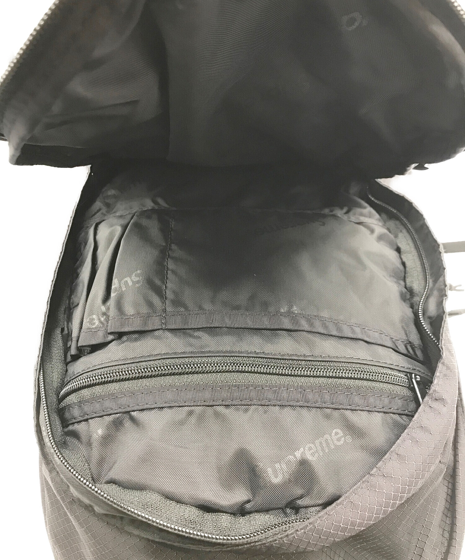 売れ筋商品 【古着】【訳あり値下げ】supreme シュプリーム backpack