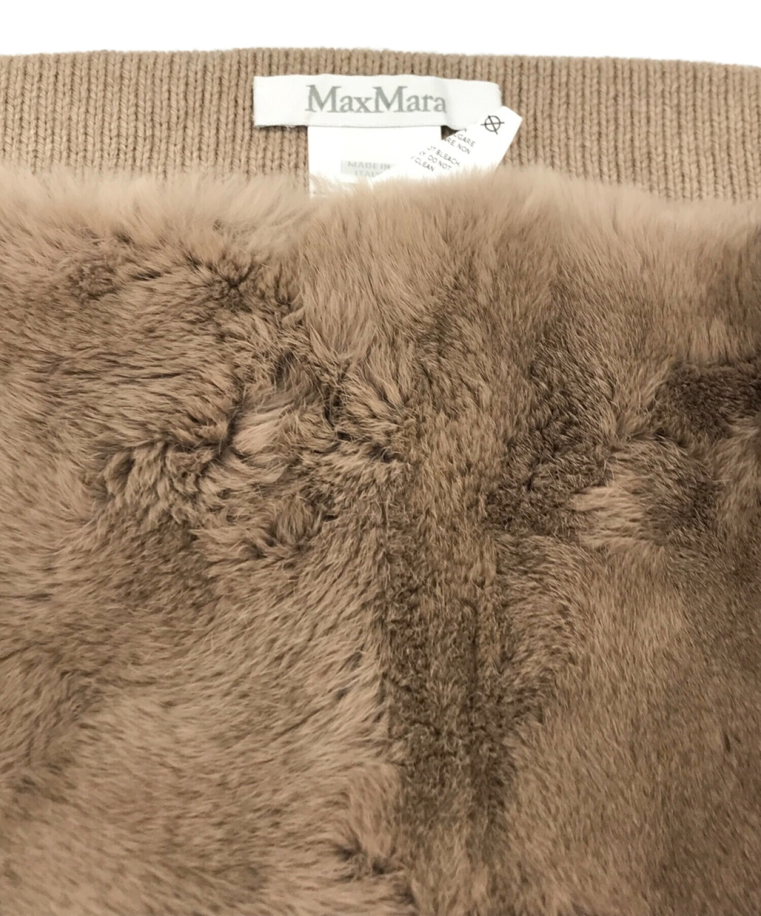 MaxMara (マックスマーラ) ファー付カシミヤ混スヌード ベージュ