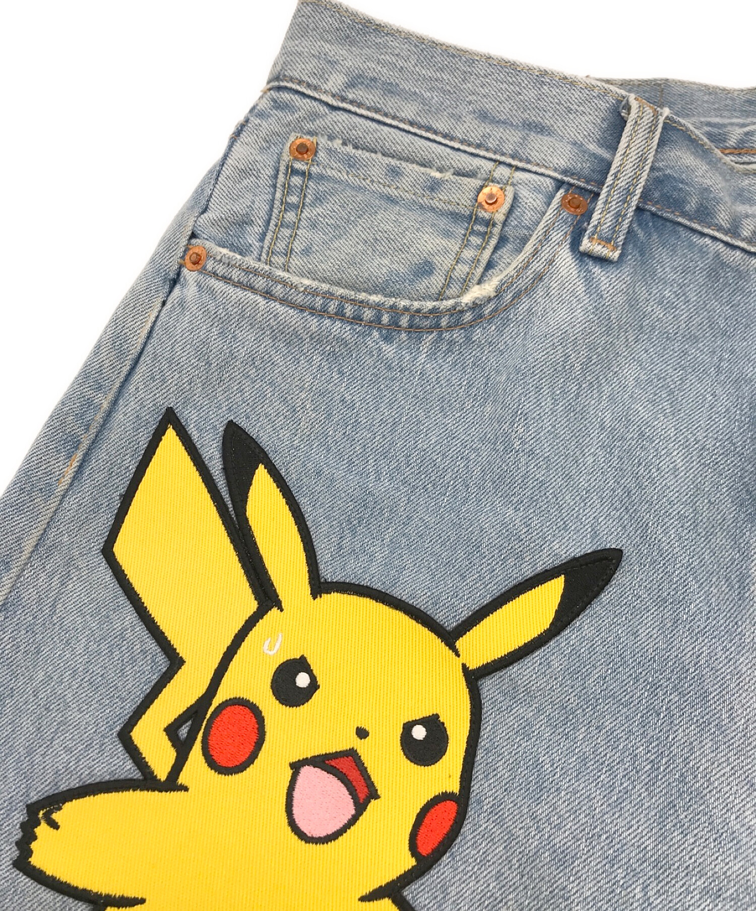 LEVI'S×PoKeMoN (リーバイス × ポケモン) コラボテーパードデニムパンツ スカイブルー サイズ:73.5cm (W29)