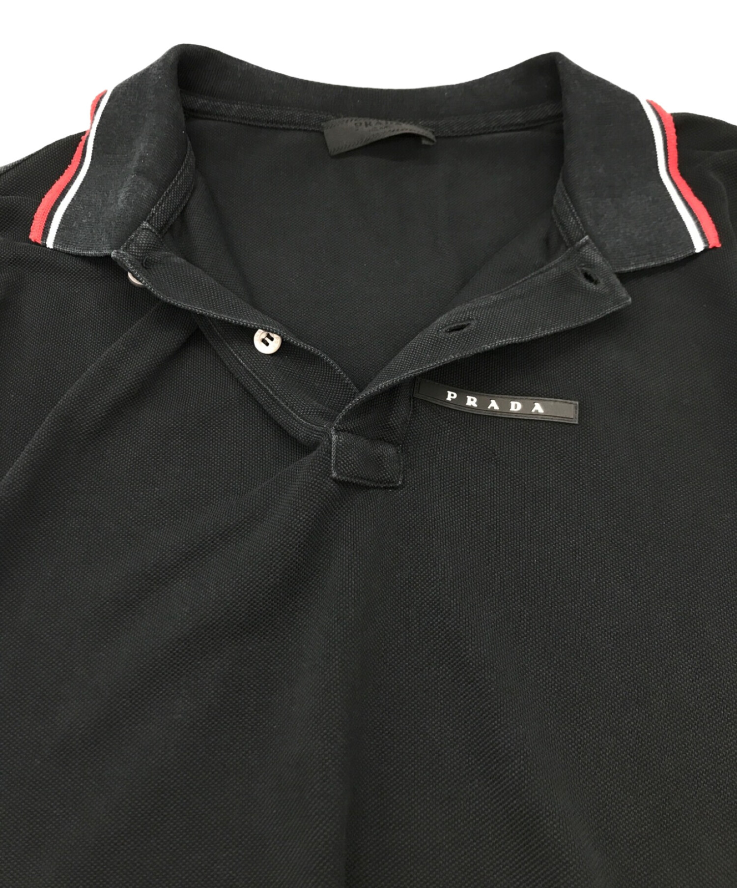 PRADA (プラダ) ポロシャツ ロゴポロシャツ ロゴプレート ブラック×レッド サイズ:XL