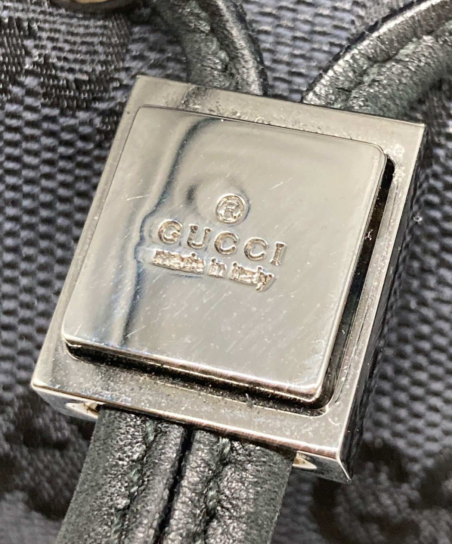 GUCCI (グッチ) GG巾着ポーチ ブラック