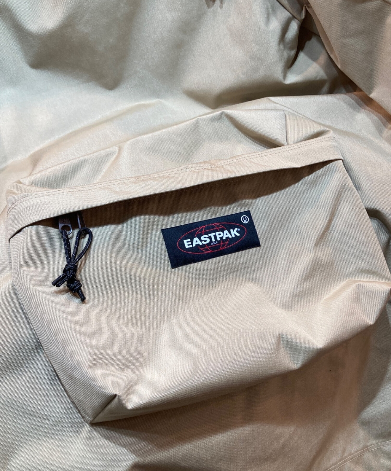 UNDERCOVER (アンダーカバー) EASTPAK (イーストパック) コラボステンカラーコート ベージュ サイズ:3 未使用品