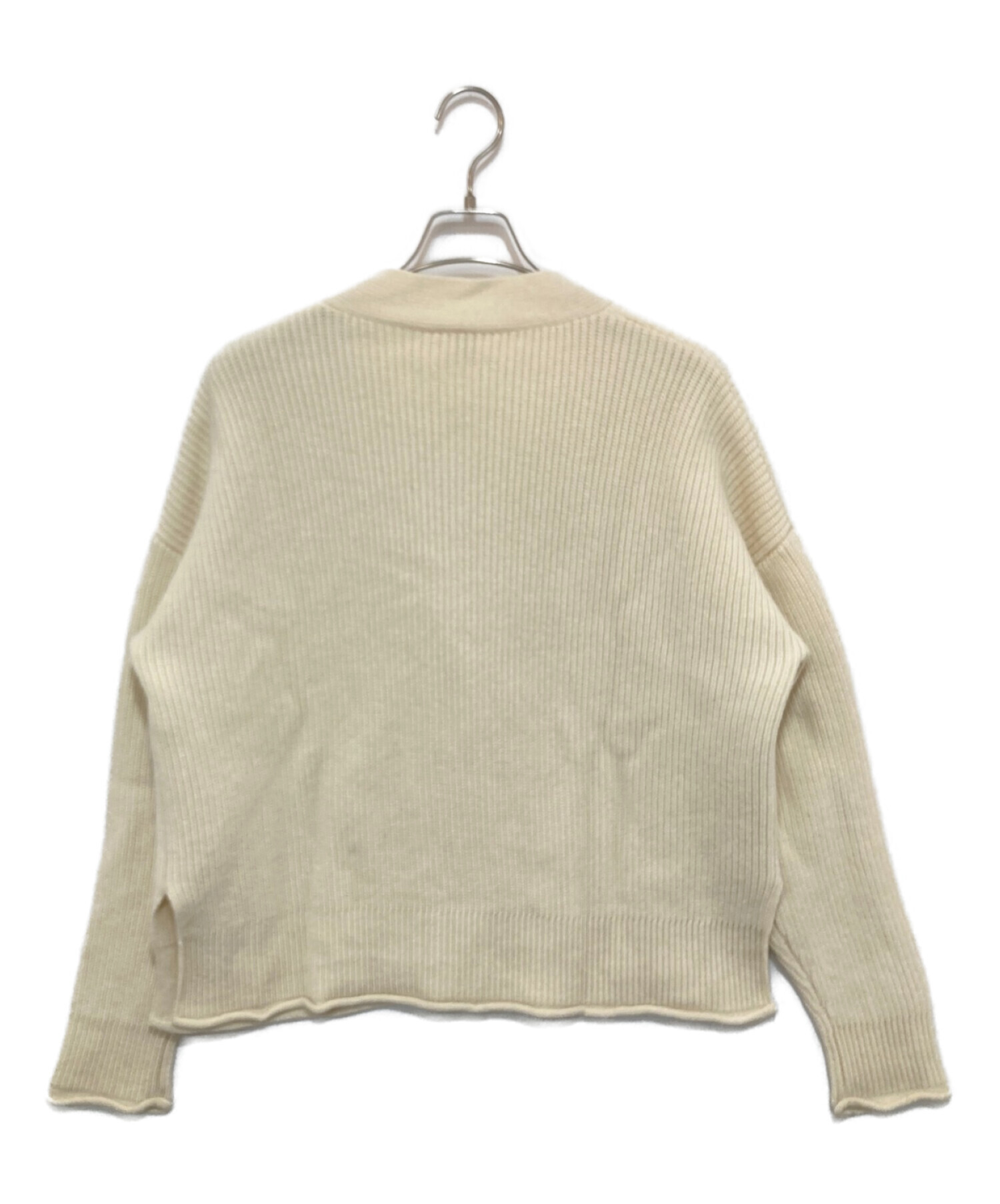 中古・古着通販】nagonstans (ナゴンスタンス) box v-neck cardigan ホワイト サイズ:M｜ブランド・古着通販  トレファク公式【TREFAC FASHION】スマホサイト