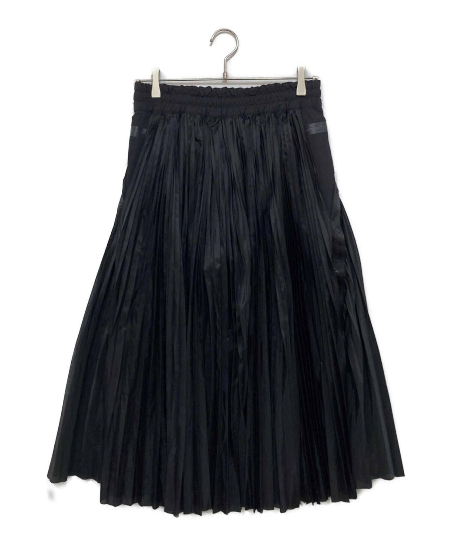 NIKE (ナイキ) sacai (サカイ) プリーツスカート ブラック サイズ:S