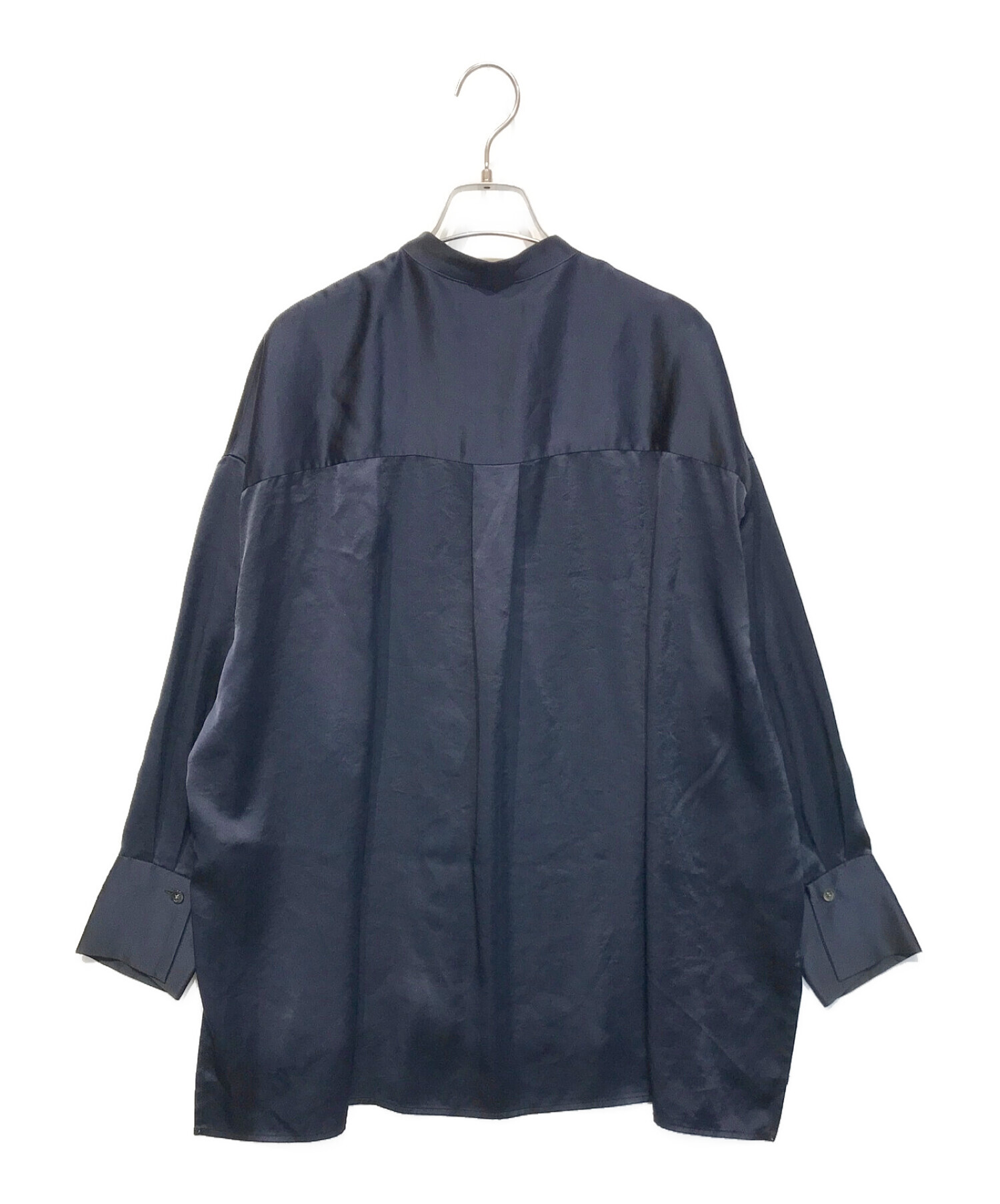 SACRA (サクラ) トリアセテートサテン バンドカラーシャツ ネイビー サイズ:38