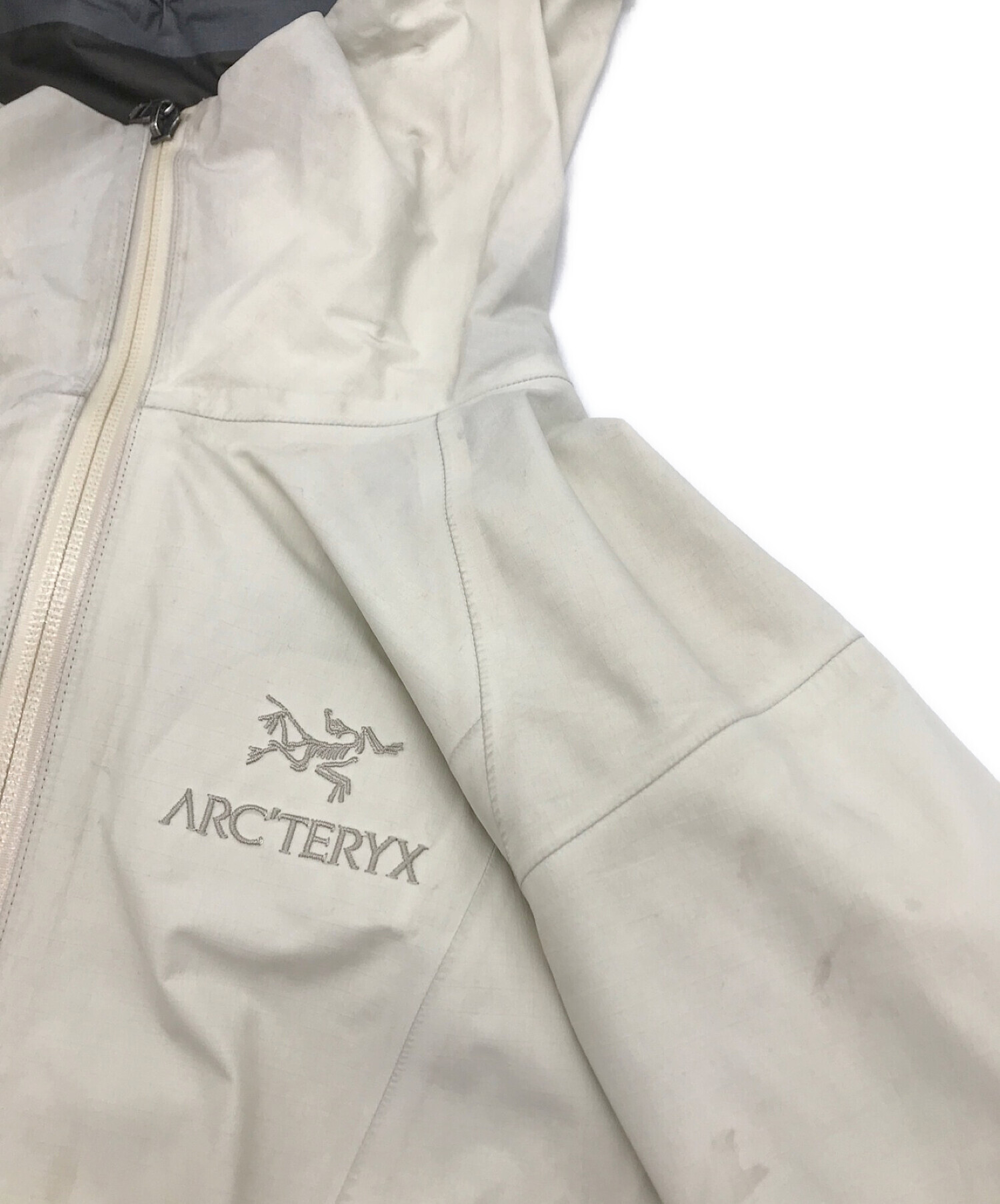 中古・古着通販】ARC'TERYX (アークテリクス) BETA SL JACKET ホワイト