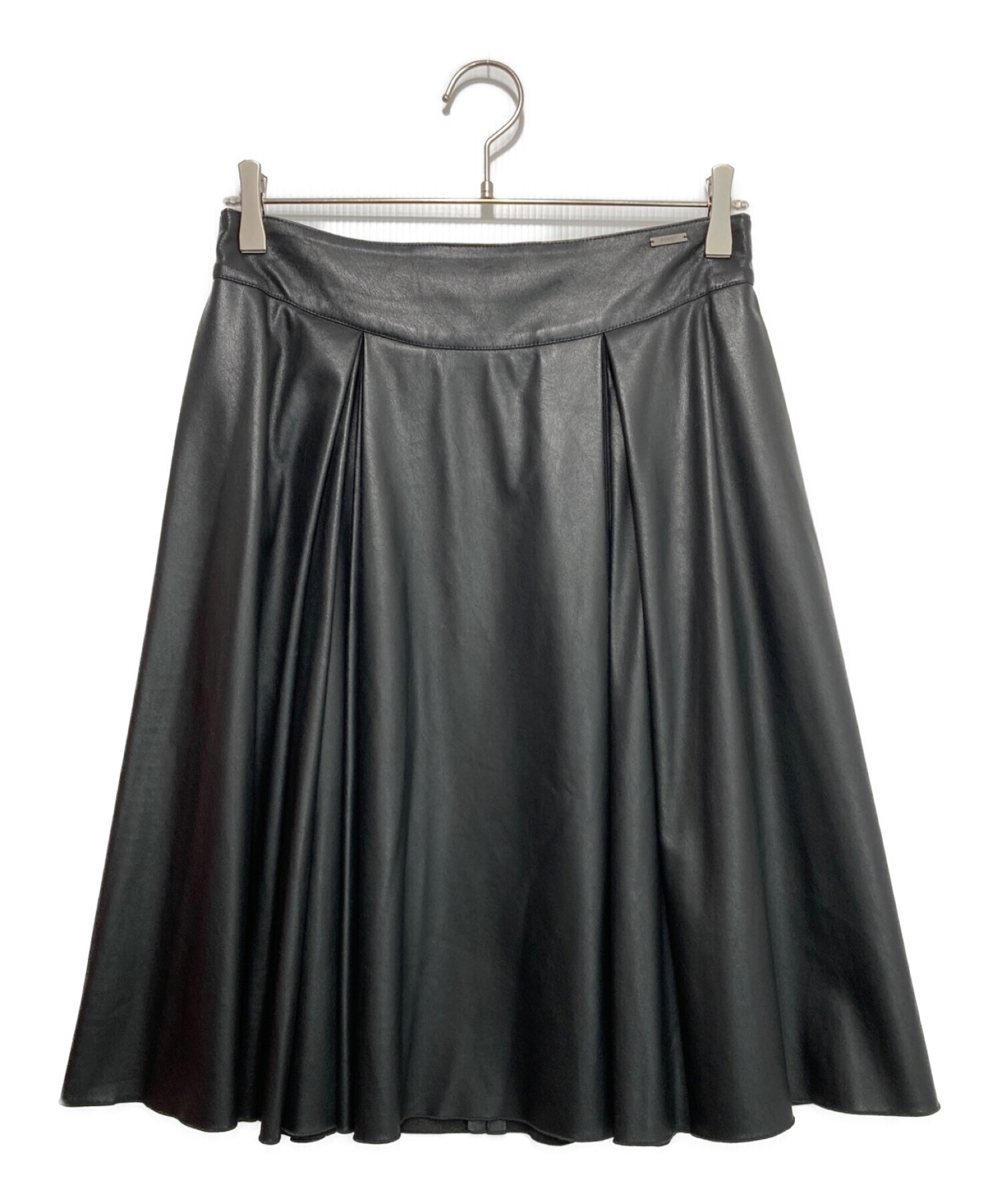 FOXEY NEWYORK (フォクシーニューヨーク) フェイクレザースカート ブラック サイズ:42 未使用品