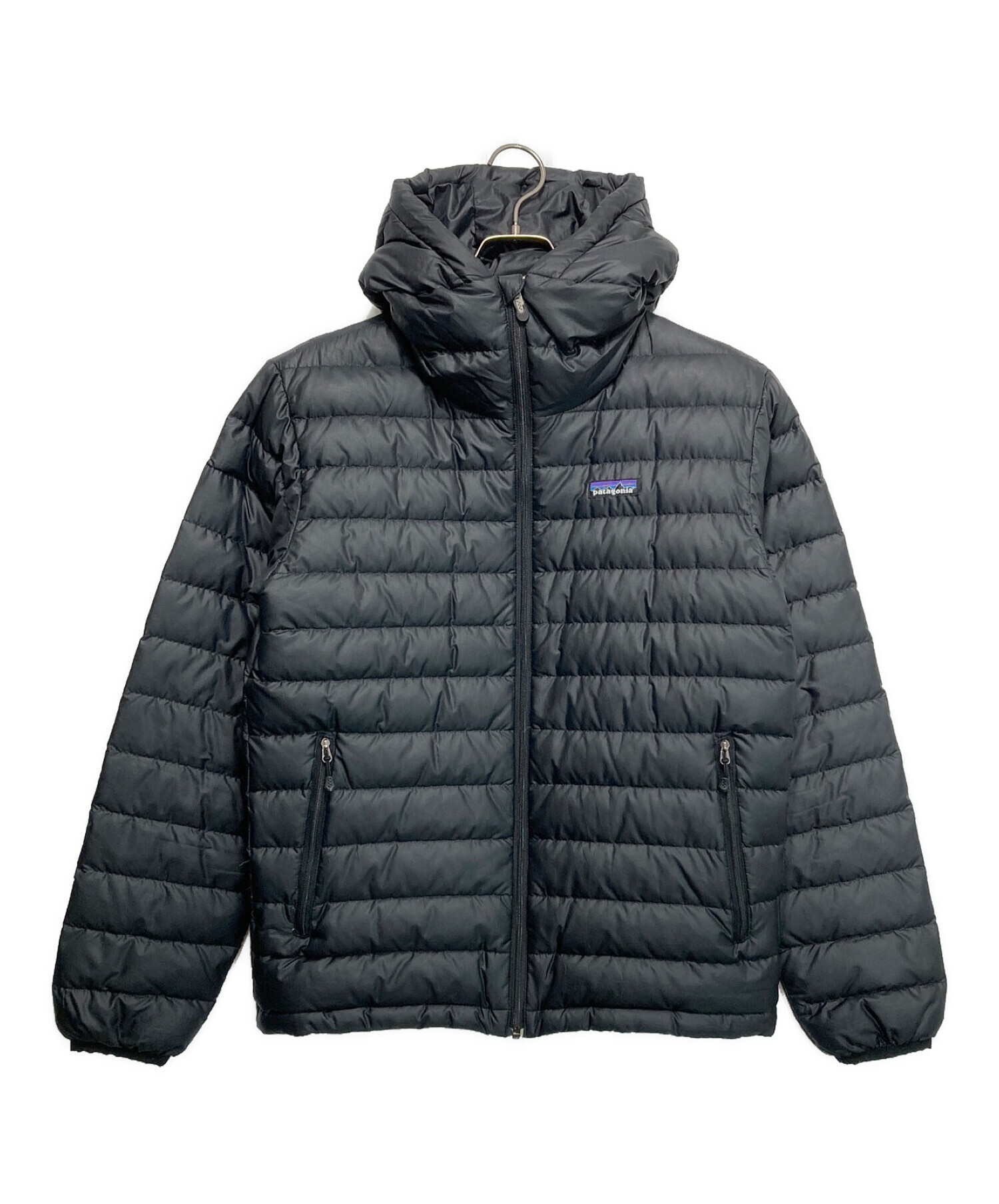 中古・古着通販】Patagonia (パタゴニア) ダウンセーターフーディ ブラック サイズ:XS｜ブランド・古着通販 トレファク公式【TREFAC  FASHION】スマホサイト