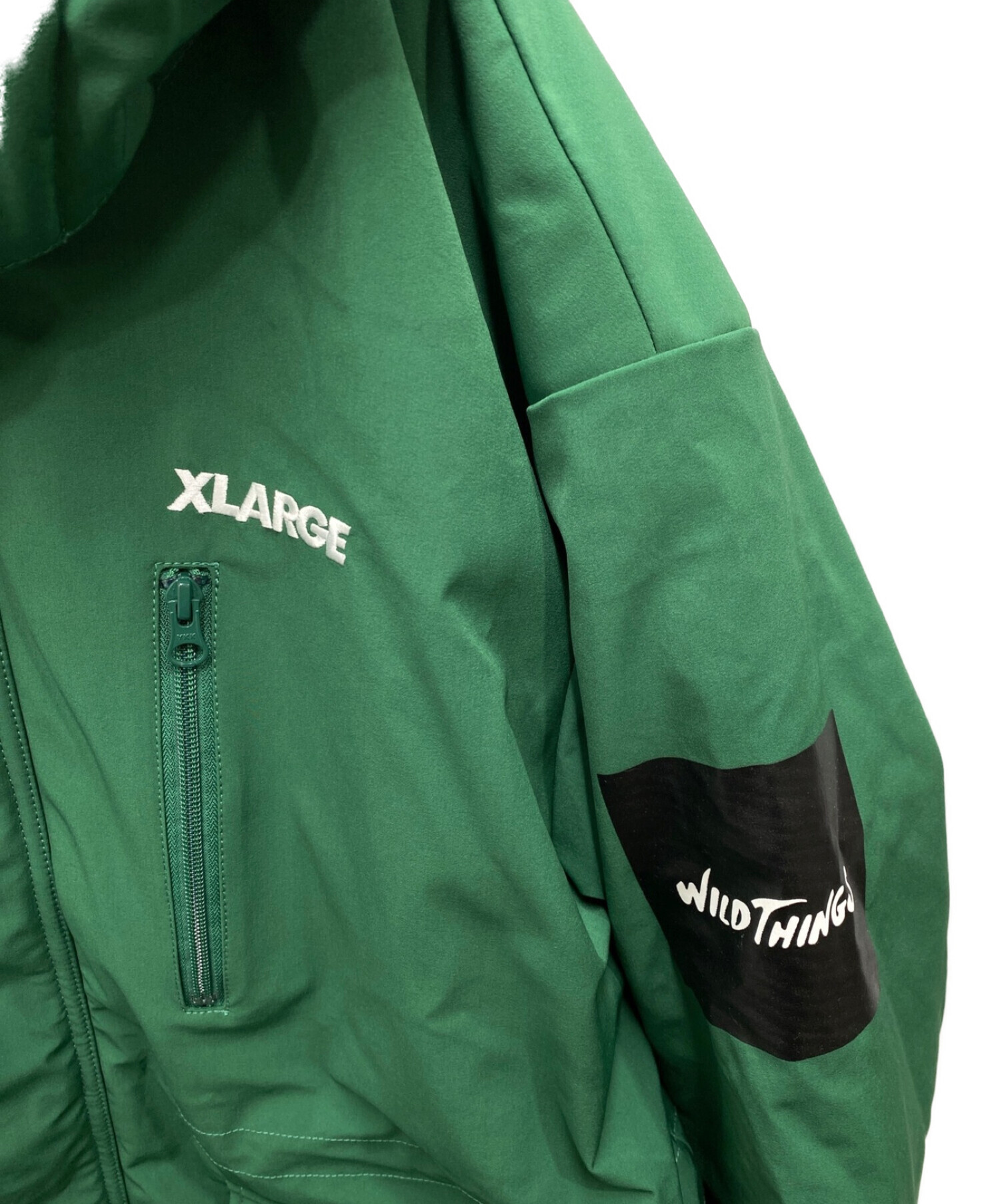 X-LARGE×WILD THINGS (エクストララージ×ワイルドシングス) EXPEDITION JACKET グリーン サイズ:L