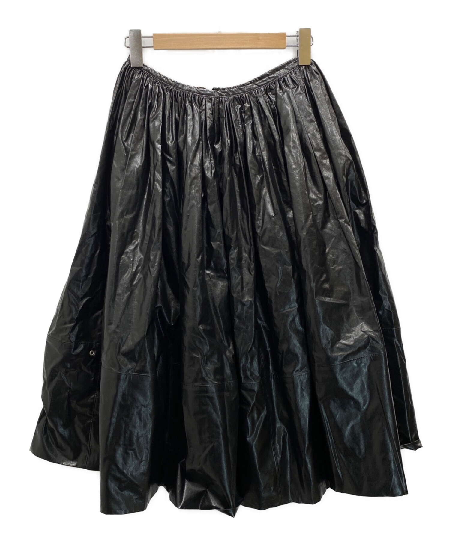 ビューティフルピープル　レザースカート人気のお品でしたサイズ36