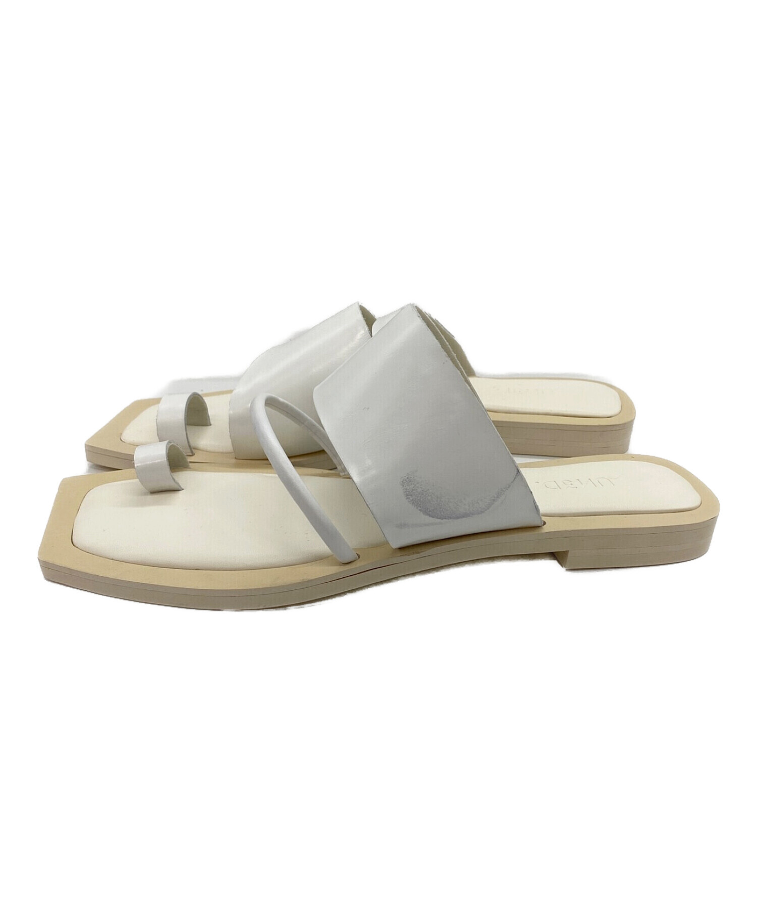 中古・古着通販】UN3D. (アンスリード) ASYMME FLAT SANDAL ホワイト