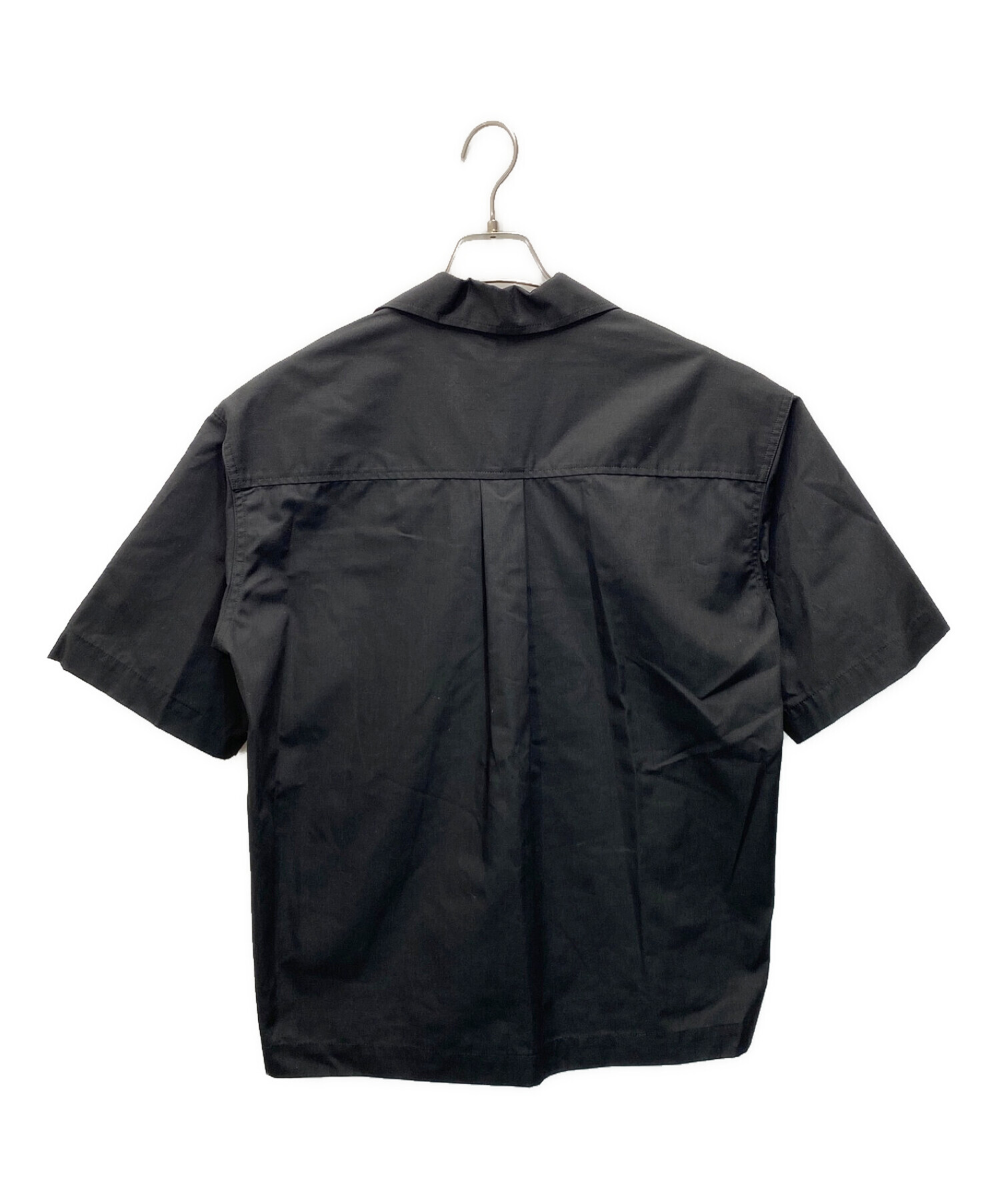 apartment three Short-sleeve Shirt ブラック-