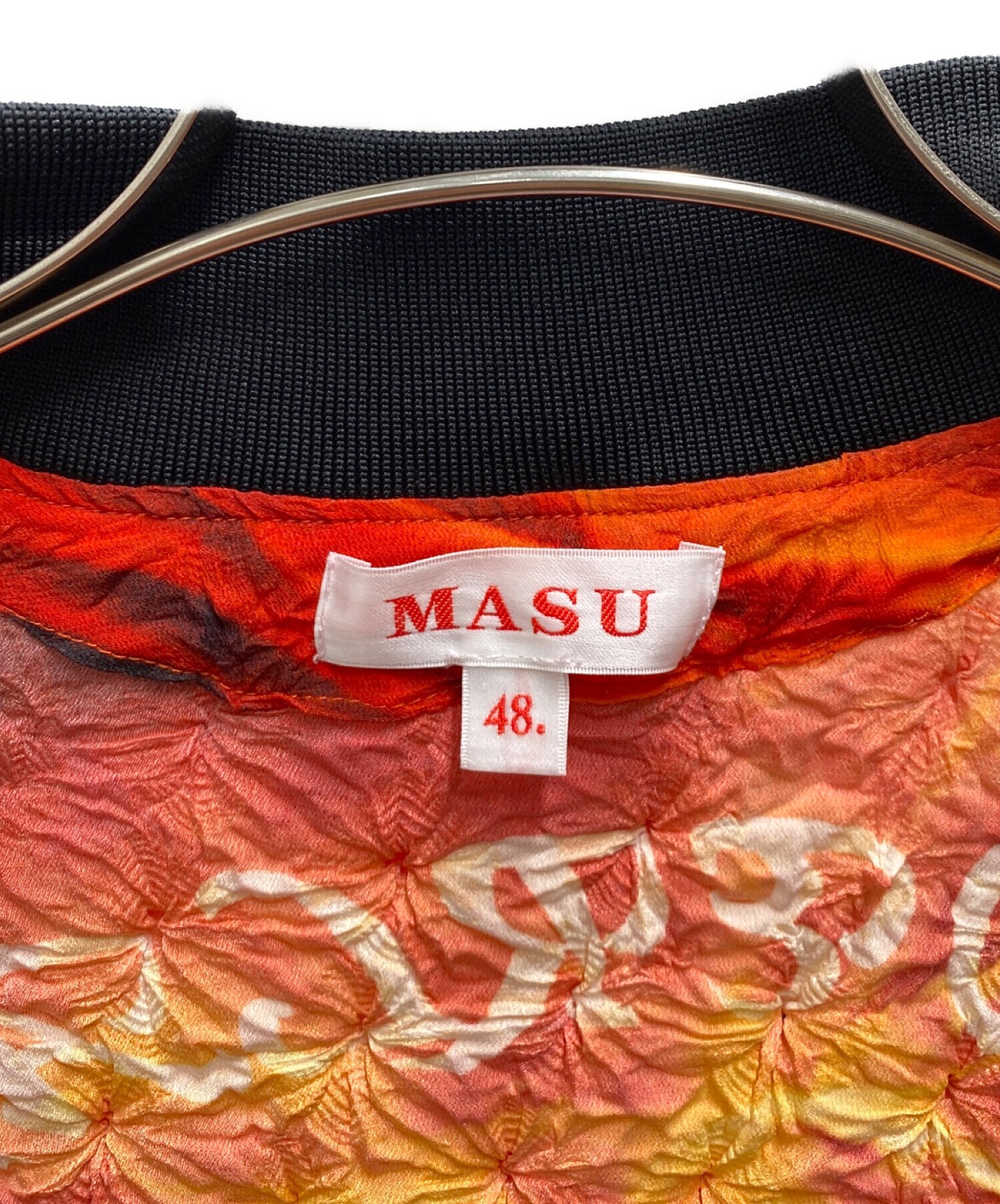 masu (エムエーエスユー) SPIKY STADIUM JACKET レッド サイズ:48