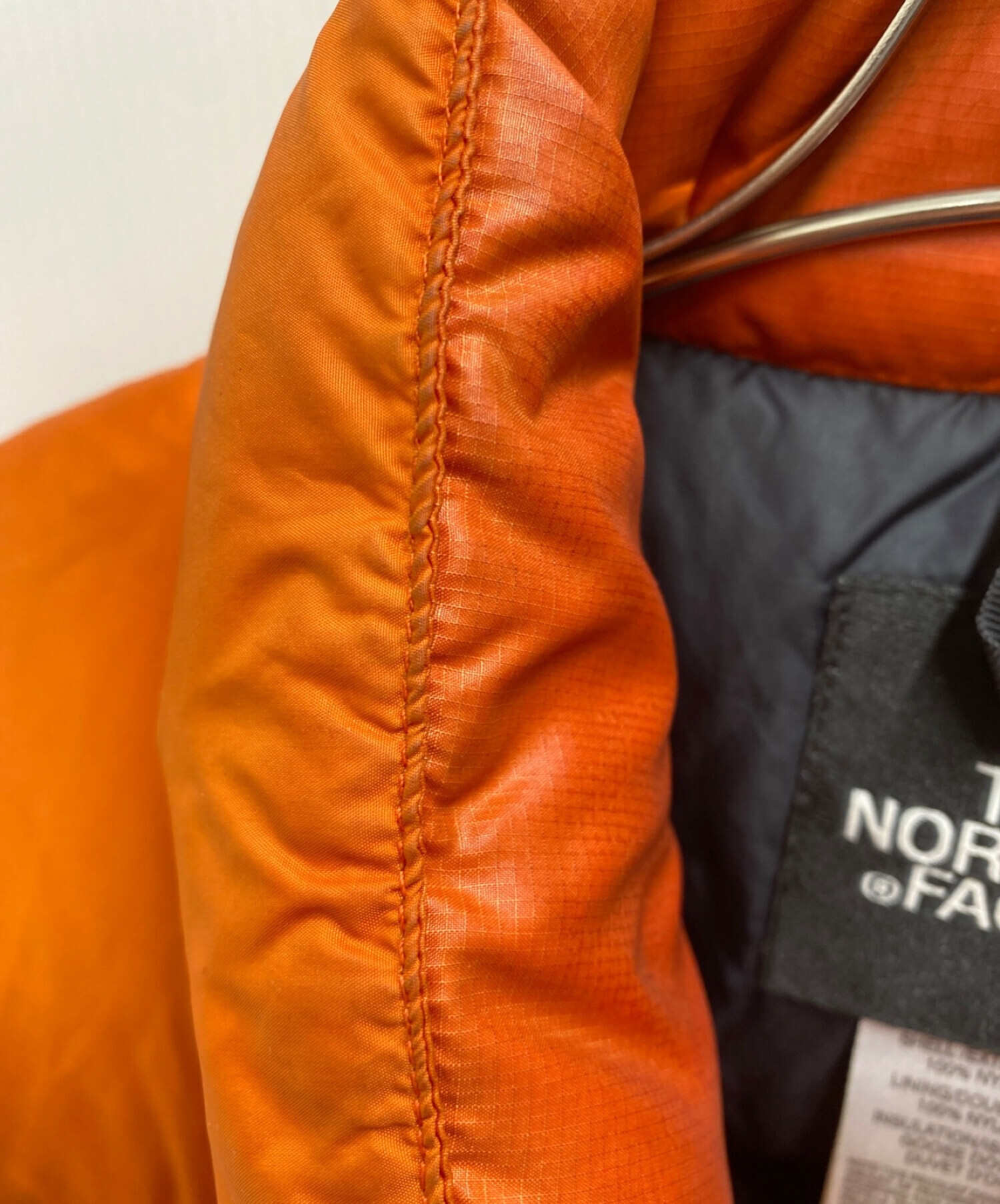 THE NORTH FACE (ザ ノース フェイス) ヌプシダウンベスト オレンジ サイズ:XL