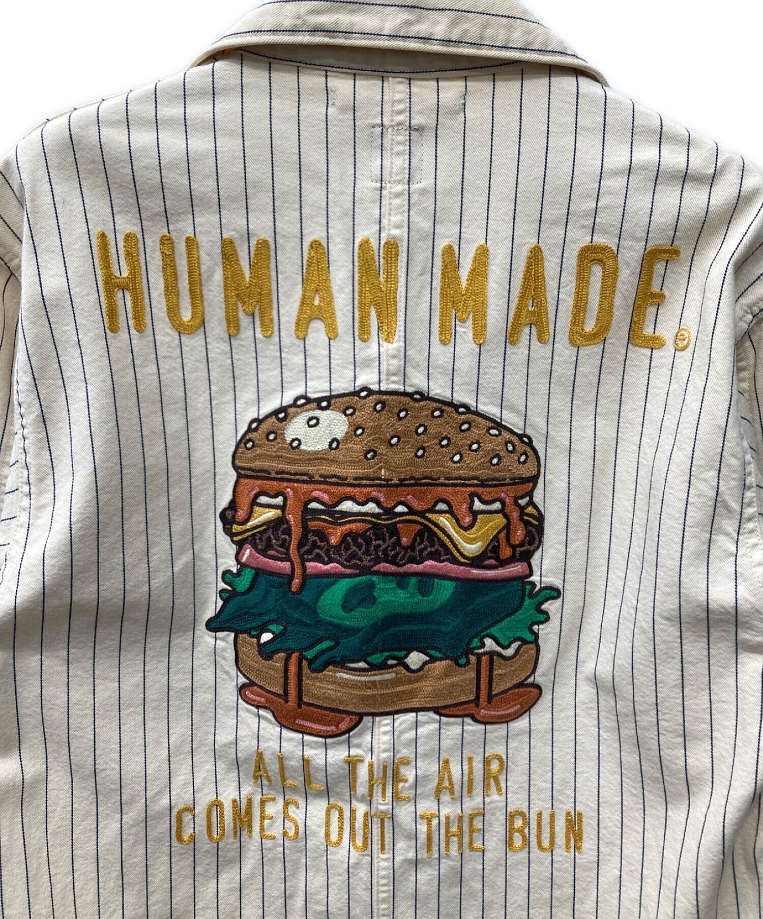 HUMAN MADE (ヒューマンメイド) ハンバーガー刺繍ショップコート アイボリー サイズ:M