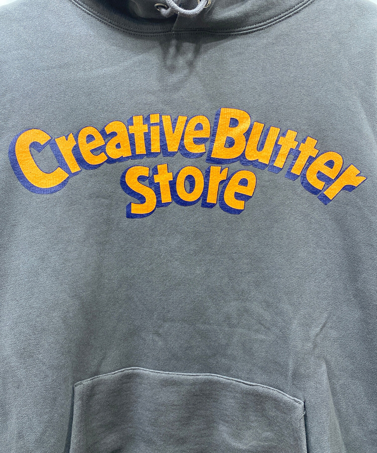 中古・古着通販】Creative (クリエイティブ) APPLE BUTTER STORE (アップルバターストア) コラボパーカー グレー  サイズ:XXL｜ブランド・古着通販 トレファク公式【TREFAC FASHION】スマホサイト