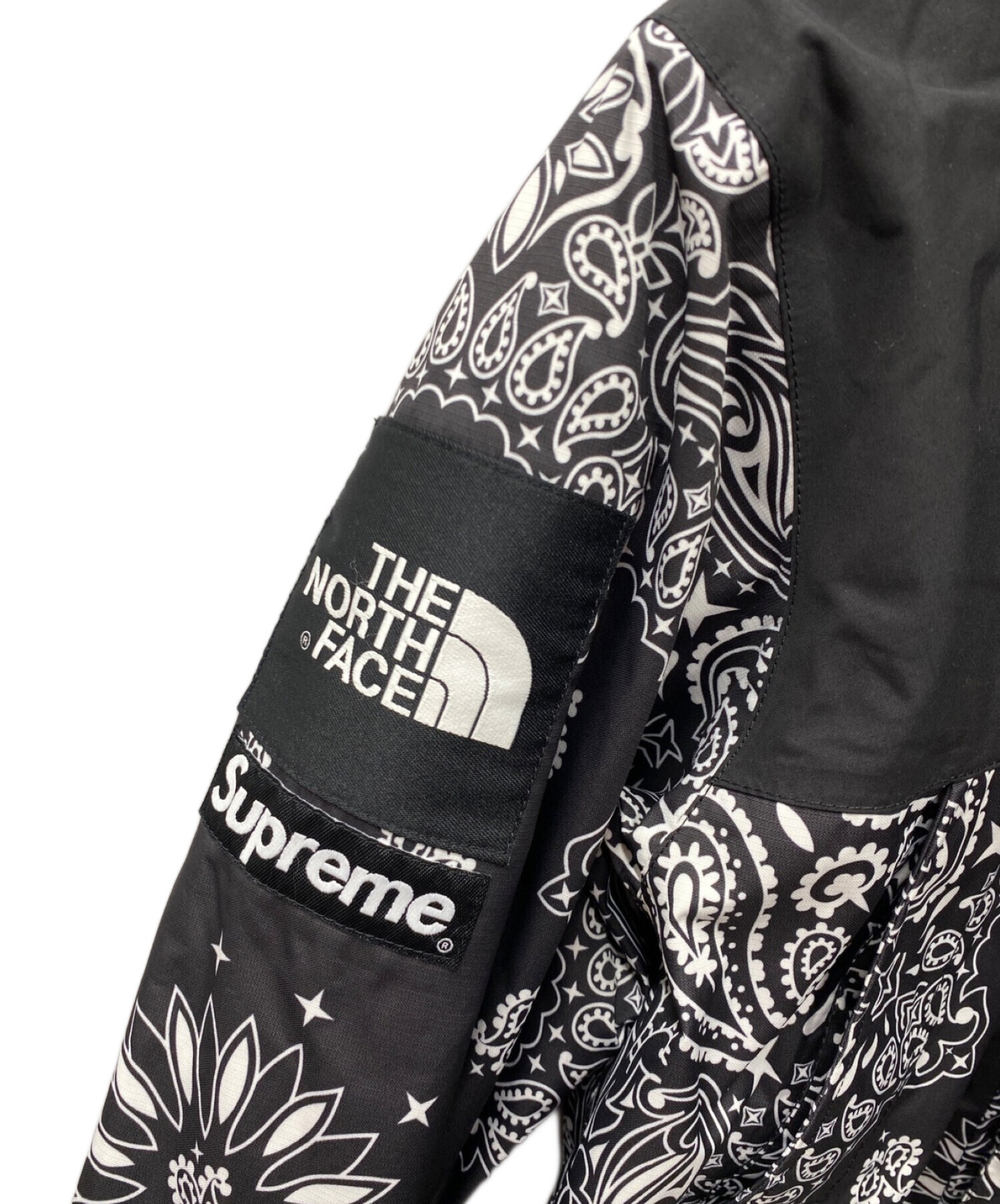 THE NORTH FACE (ザ ノース フェイス) SUPREME (シュプリーム) BANDANA MOUNTAIN PARKA  ブラック×ホワイト サイズ:M