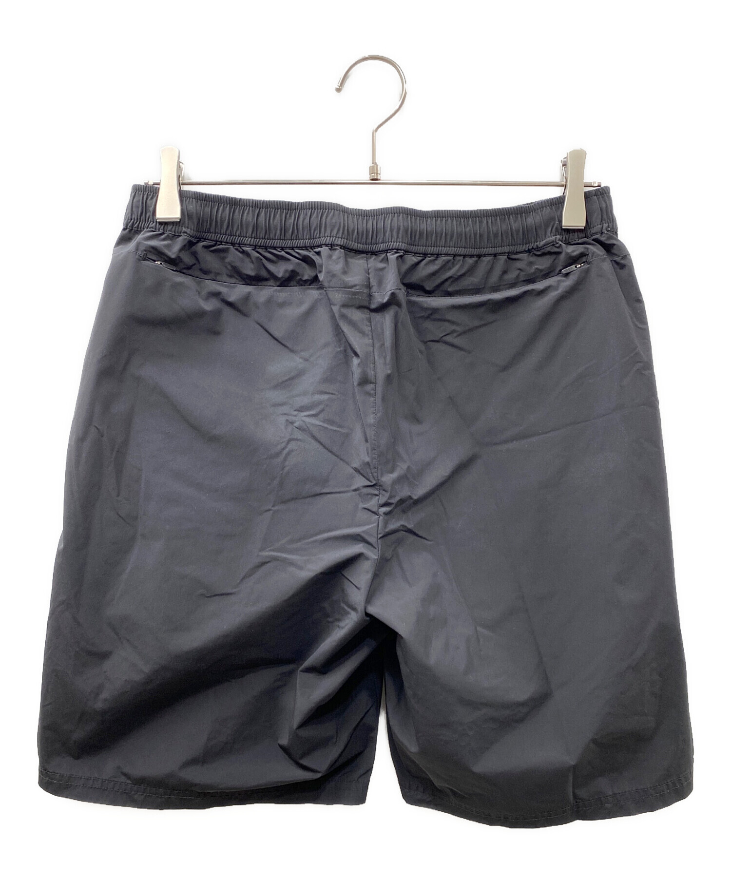 F.C.R.B. (エフシーアールビー) atmos (アトモス) PRE MATCH SHORTS ハーフパンツ ブラック サイズ:M