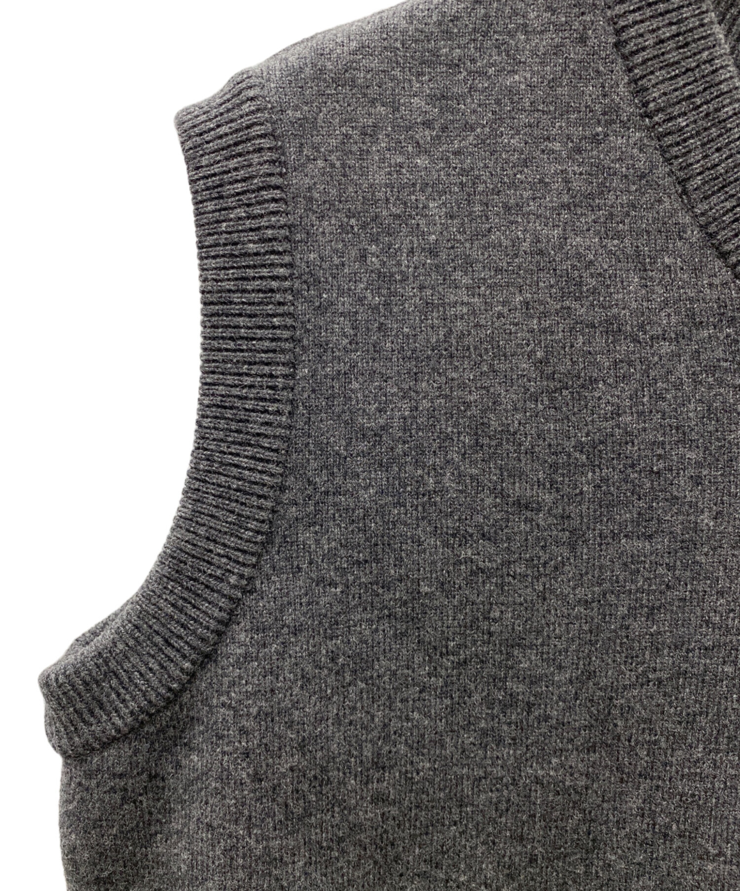 中古・古着通販】THE RERACS (ザ リラクス) V NECK PULLOVER KNIT VEST ニットベスト グレー  サイズ:FREE｜ブランド・古着通販 トレファク公式【TREFAC FASHION】スマホサイト