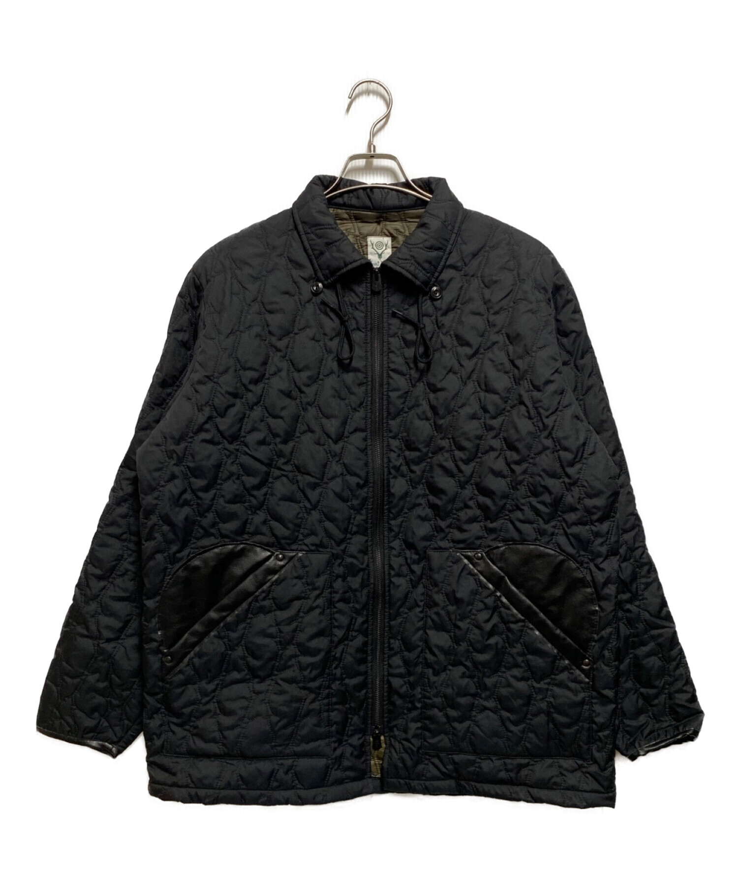 中古・古着通販】south2 west8 (サウスツー ウエストエイト) Quilted Jacket - Deer Horn Qt. ブラック  サイズ:M｜ブランド・古着通販 トレファク公式【TREFAC FASHION】スマホサイト