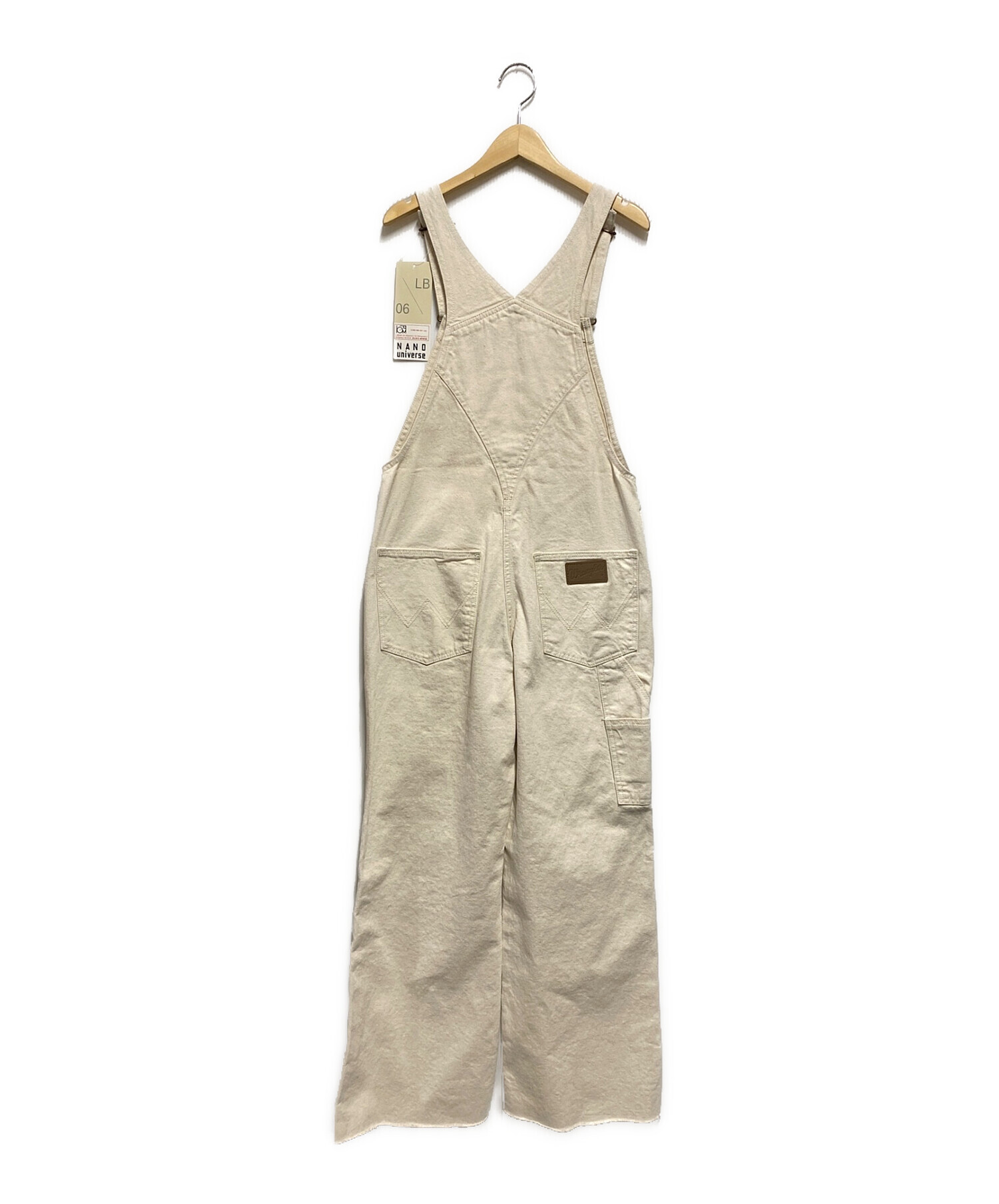 中古・古着通販】nano・universe (ナノ・ユニバース) Wrangler (ラングラー) 別注FLARE OVERALLS アイボリー  サイズ:М 未使用品｜ブランド・古着通販 トレファク公式【TREFAC FASHION】スマホサイト