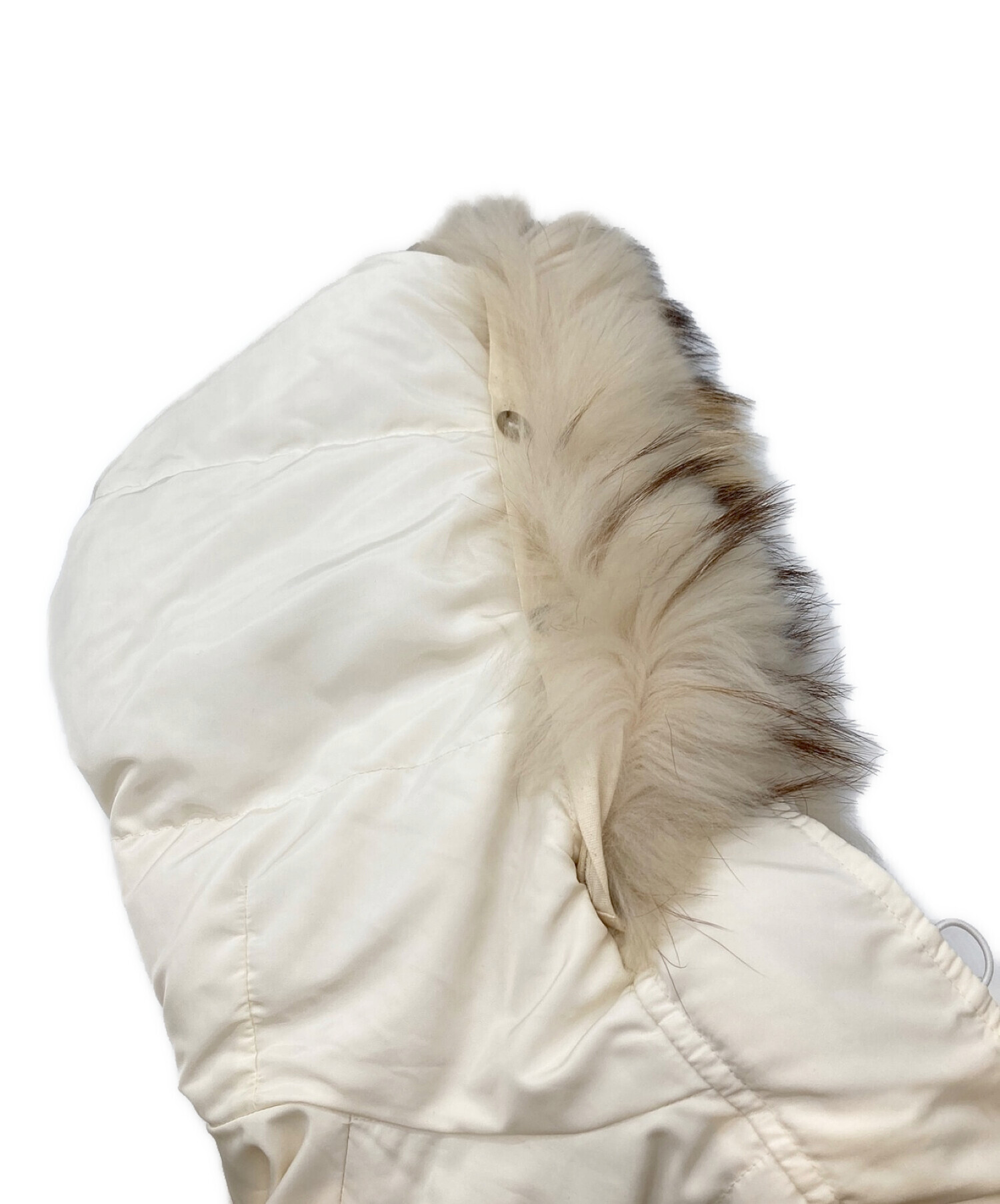 Max Mara WEEK END LINE (マックスマーラ ウイークエンドライン) 中綿コート ホワイト サイズ:38