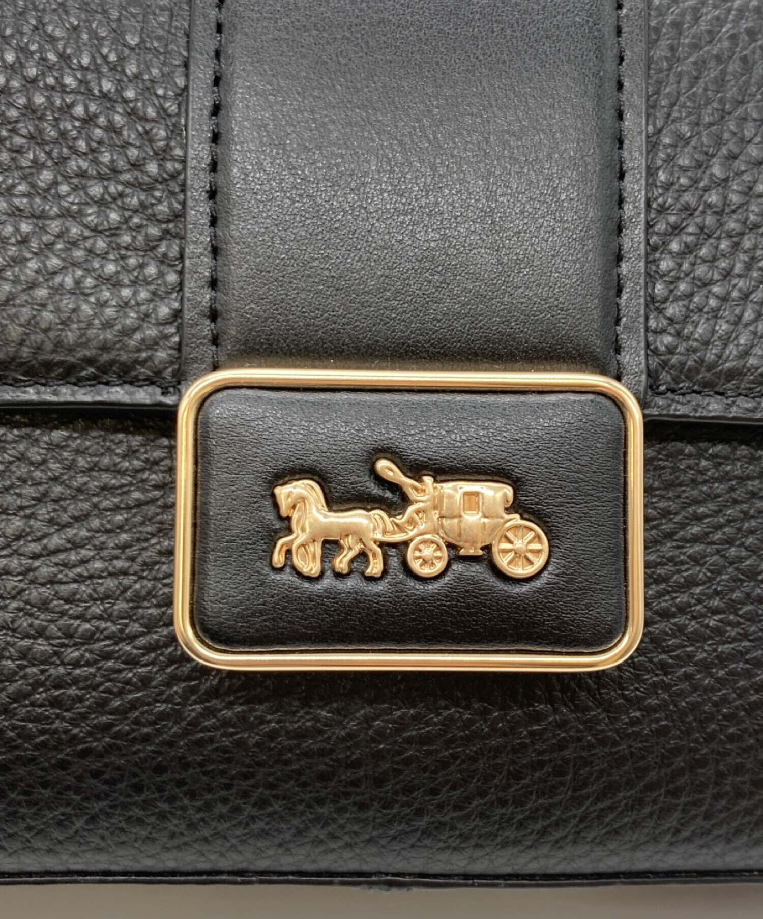 COACH (コーチ) ミニ グレース クロスボディ ブラック