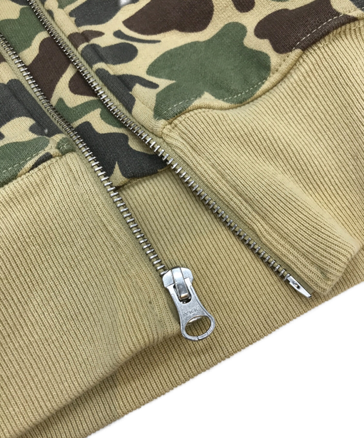 中古・古着通販】stussy (ステューシー) CAMO DOUBLE FACE ZIP HOODIE