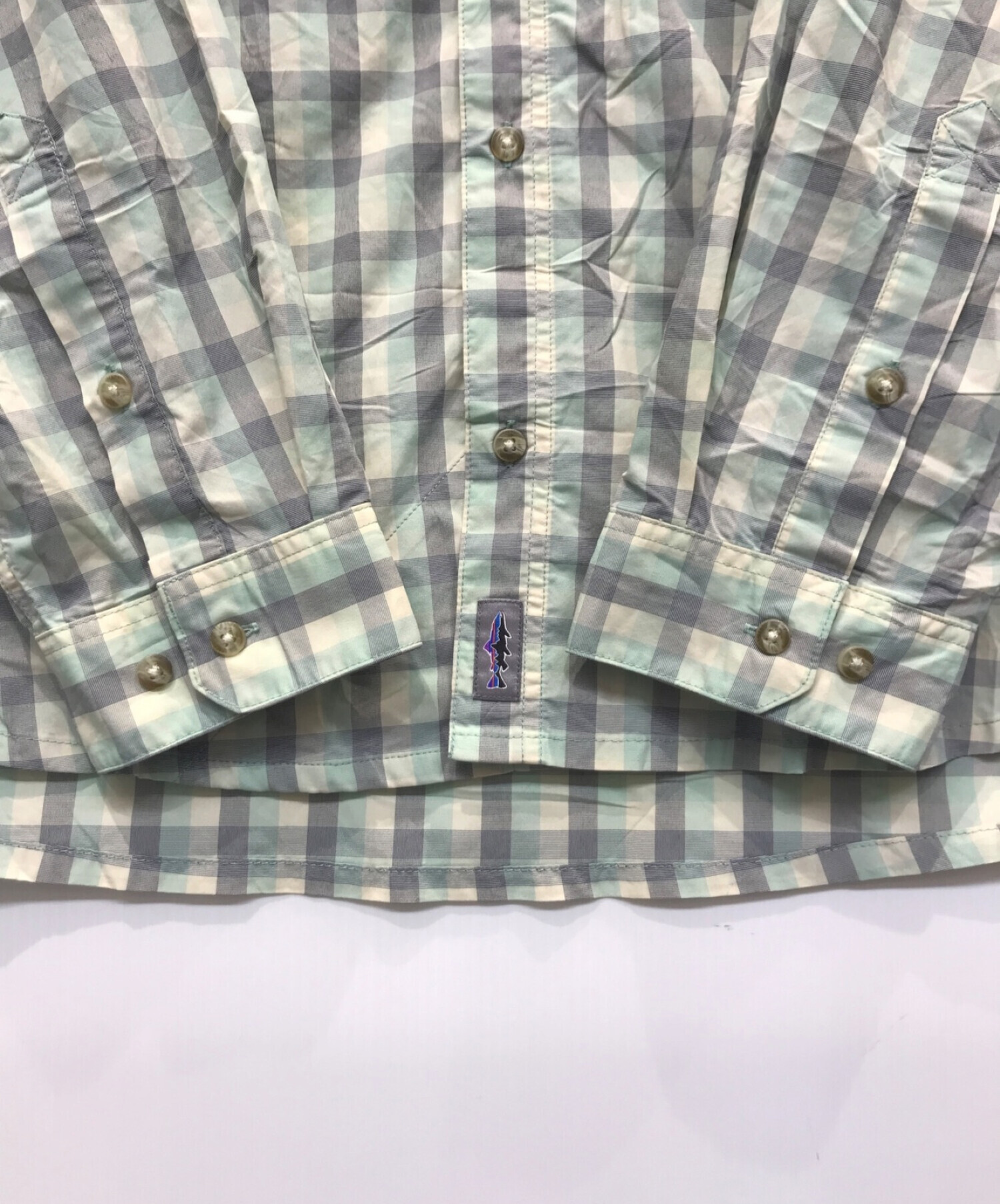 中古・古着通販】Patagonia (パタゴニア) ロングスリーブサンストレッチシャツ グリーン サイズ:XL｜ブランド・古着通販  トレファク公式【TREFAC FASHION】スマホサイト