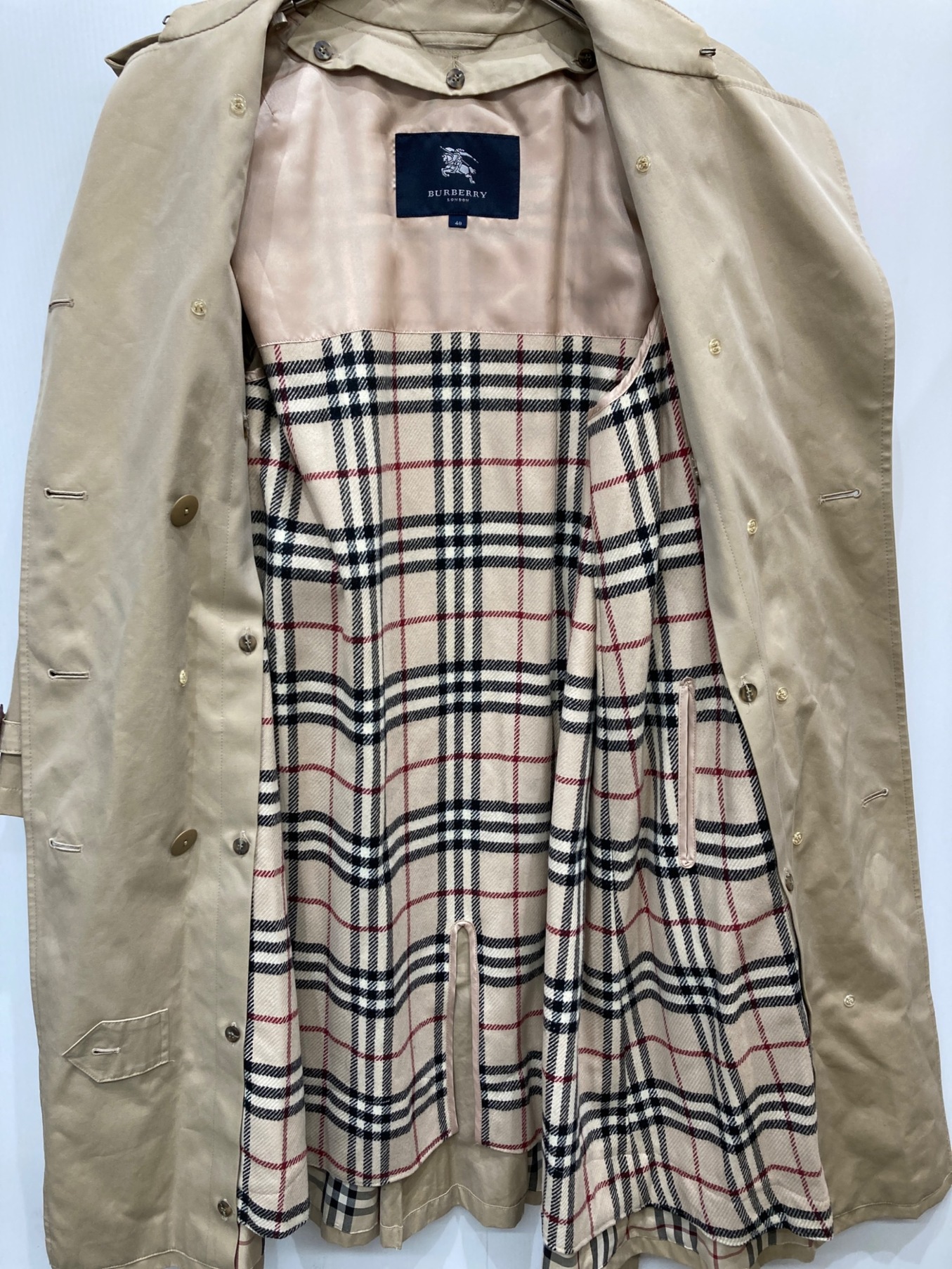 中古・古着通販】BURBERRY LONDON (バーバリー ロンドン) ノバチェックライナー付トレンチコート ベージュ  サイズ:40｜ブランド・古着通販 トレファク公式【TREFAC FASHION】スマホサイト