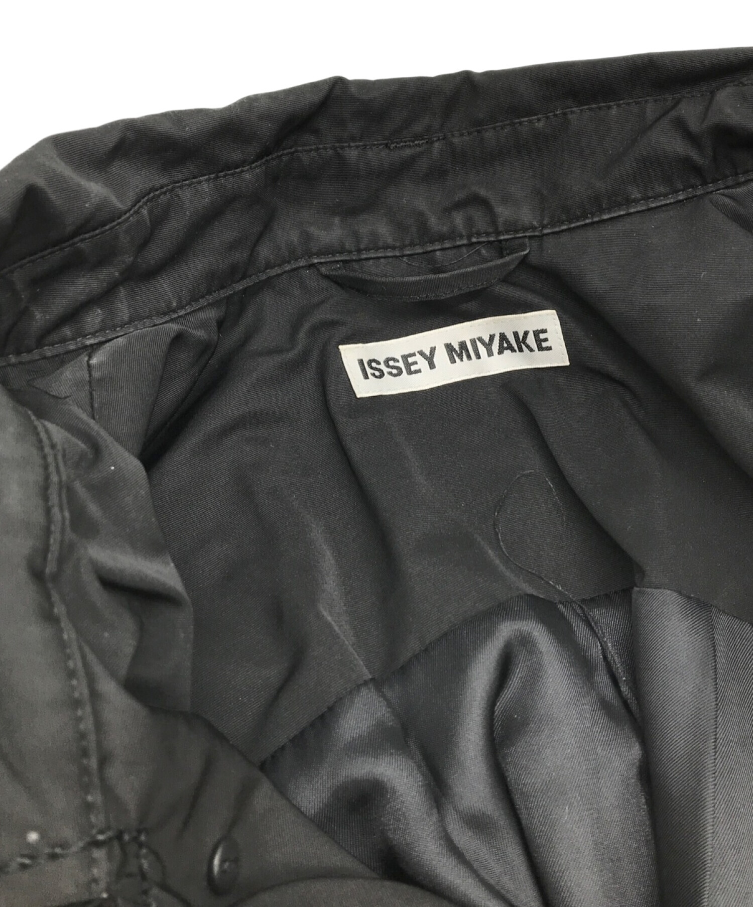 通販大人気ISSEY MIYAKE イッセイミヤケ フロントタックワイドコート ジャケット・アウター