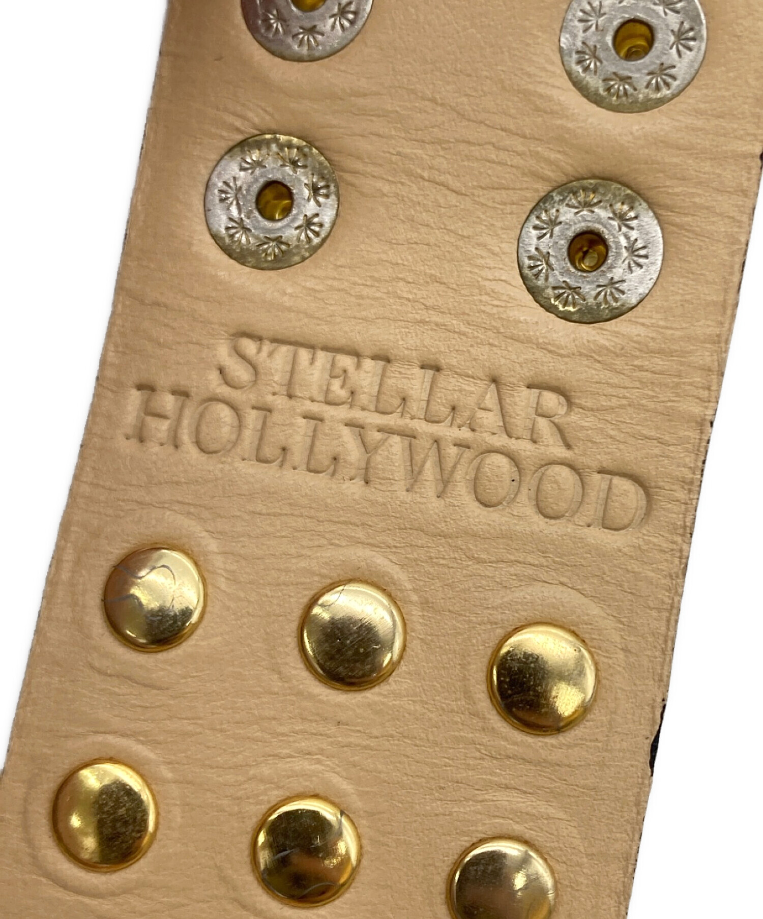 STELLAR HOLLYWOOD (ステラハリウッド) スタッズ付レザーバングル ブラック