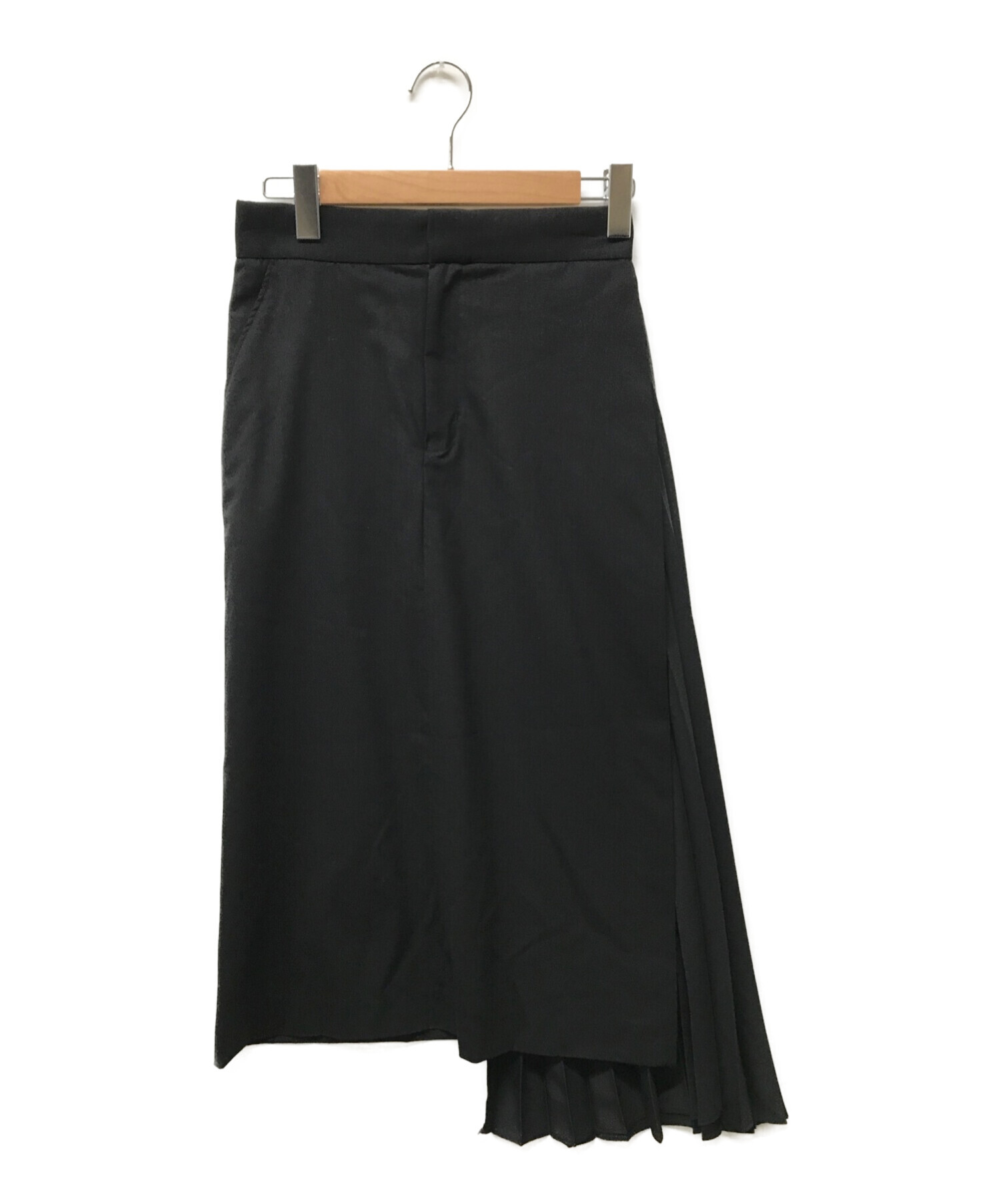 HYKE  プリーツスカート　ブラック　サイズ2