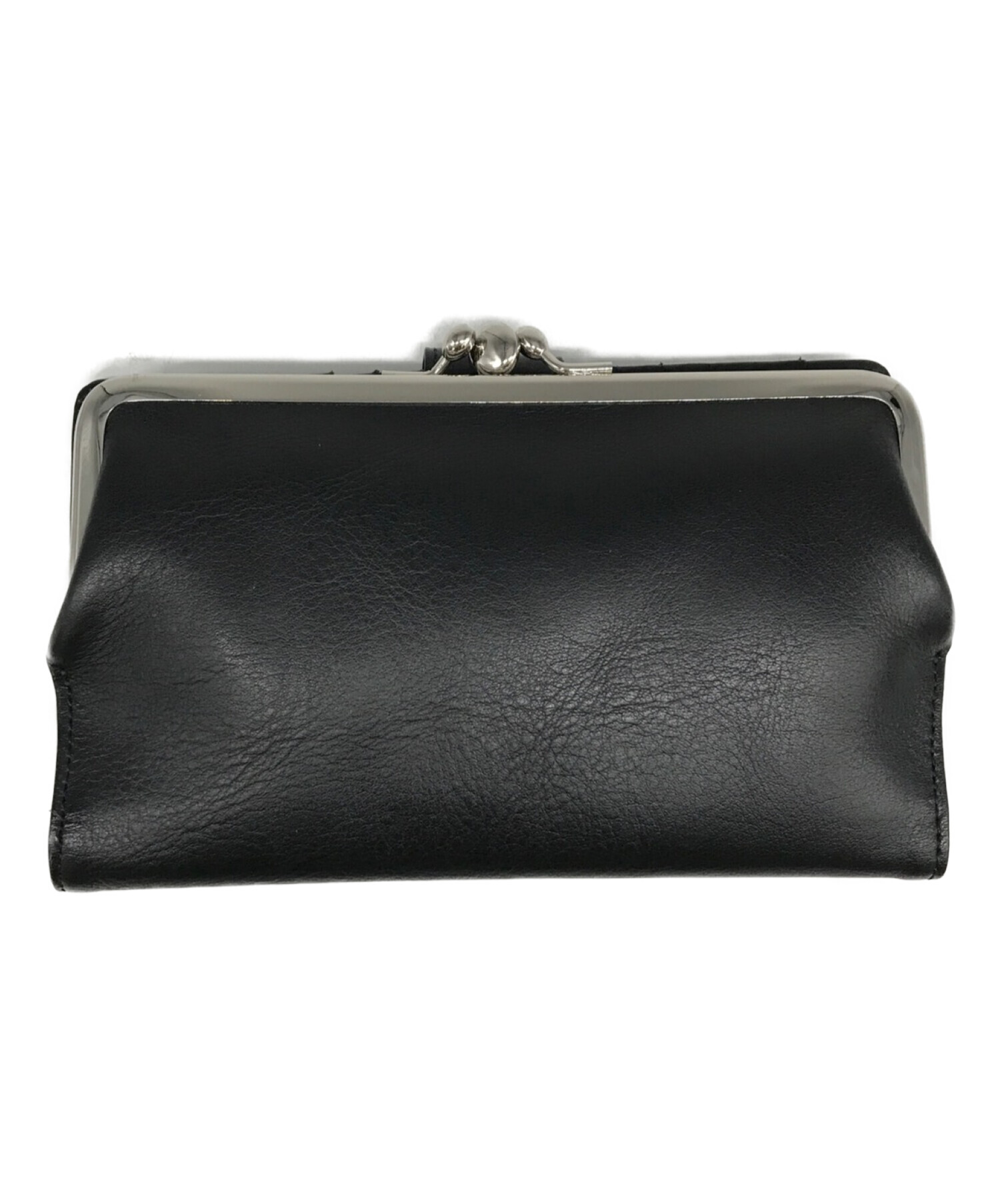 Clutch wallet with online clasp