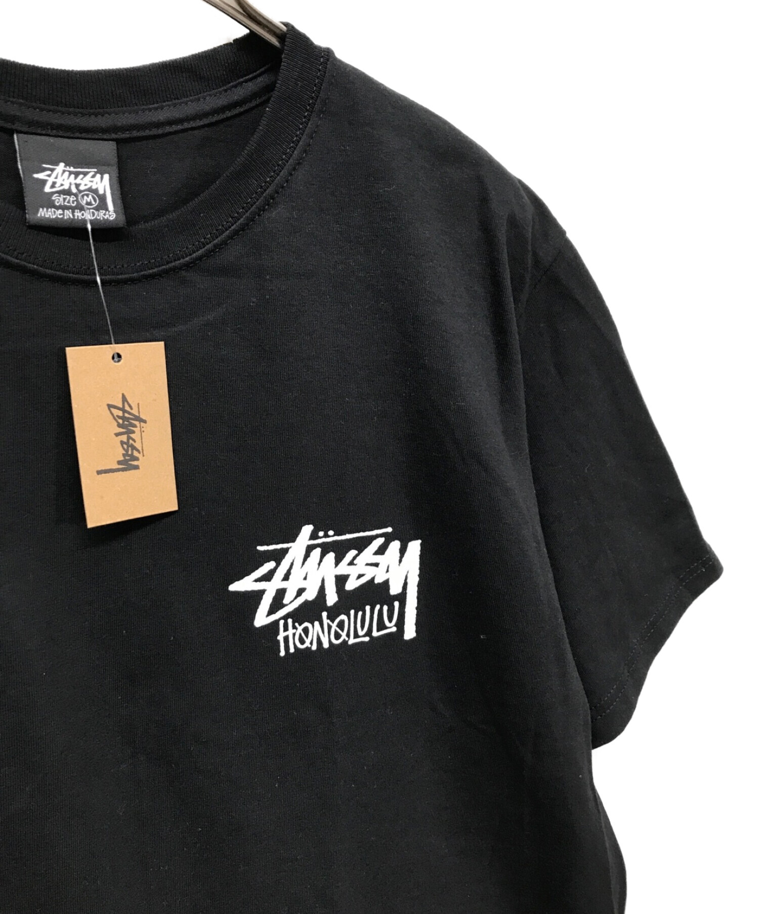 stussy (ステューシー) STOCK HONOLULU TEE stussy ステューシー ホノルル限定 タグ付き 未使用品 3903868  ブラック サイズ:M 未使用品