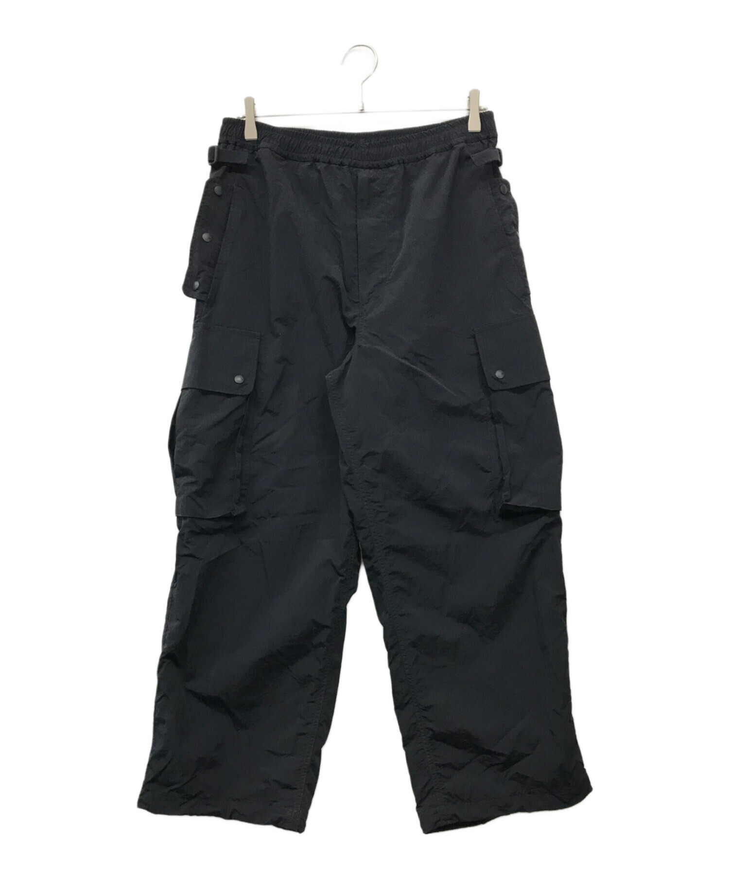 DAIWA PIER39 (ダイワ ピア39) TECH PARACHUTE PANTS DAIWA PIER39 ダイワピア39  テックパラシュートパンツ ナイロンパンツ BP-55024 ブラック サイズ:M