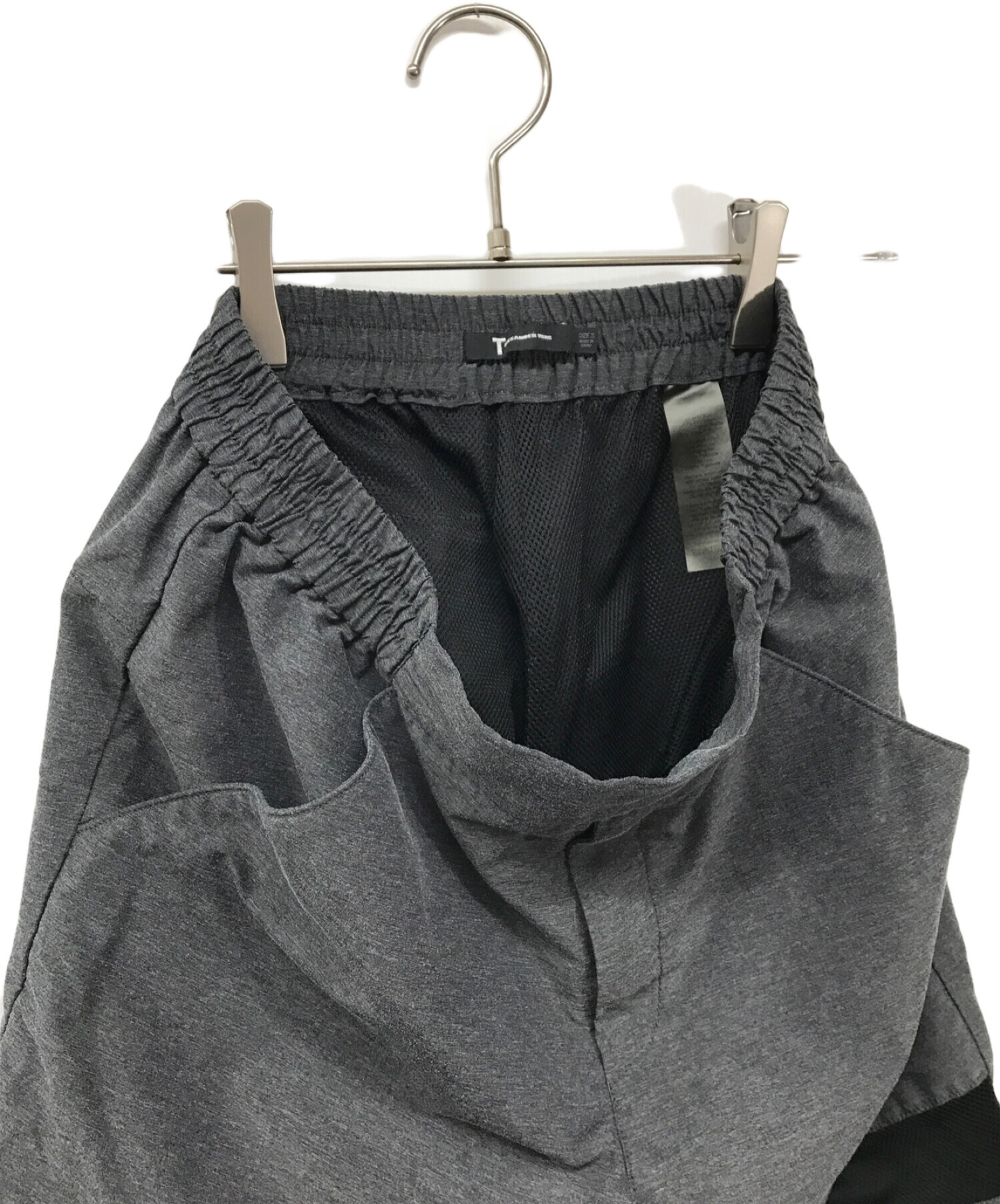 中古・古着通販】T by ALEXANDER WANG (ティーバイアレキサンダーワン) メッシュ切替ハーフパンツ T ALEXANDER WANG  ティーアレクサンダーワン ナイロンショーツ 22-52-0007(503702S15) グレー サイズ:S｜ブランド・古着通販  トレファク公式【TREFAC FASHION】スマホサイト