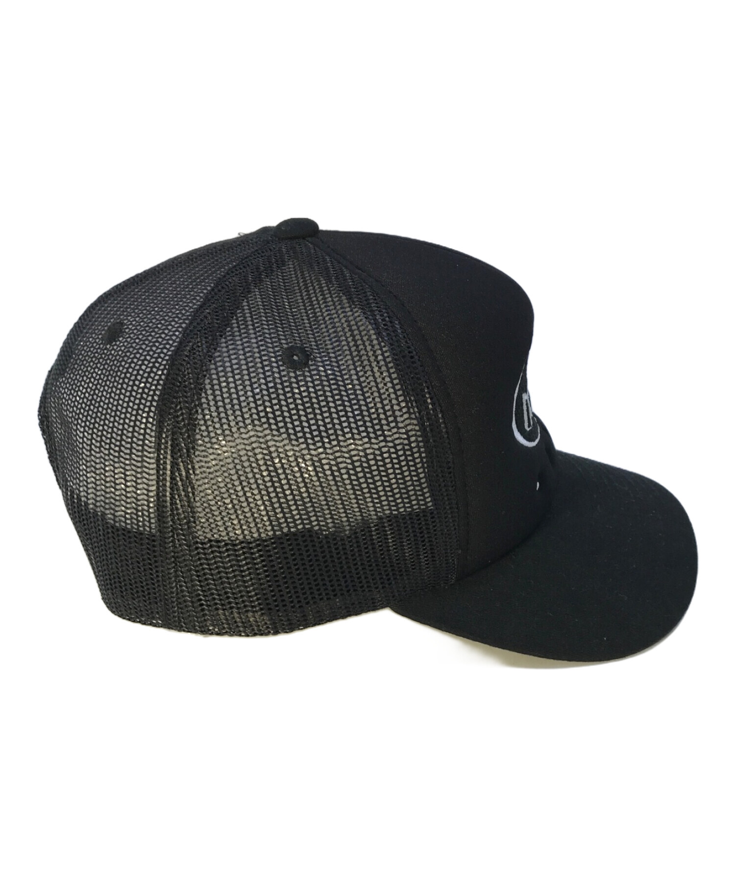 VALLAD STUDIO (バラッド) LOGO MESH CAP ロゴメッシュキャップ VALLAD STUDIO バラッド トラッカーハット  YUPOONG スナップバック ブラック サイズ:下記参照