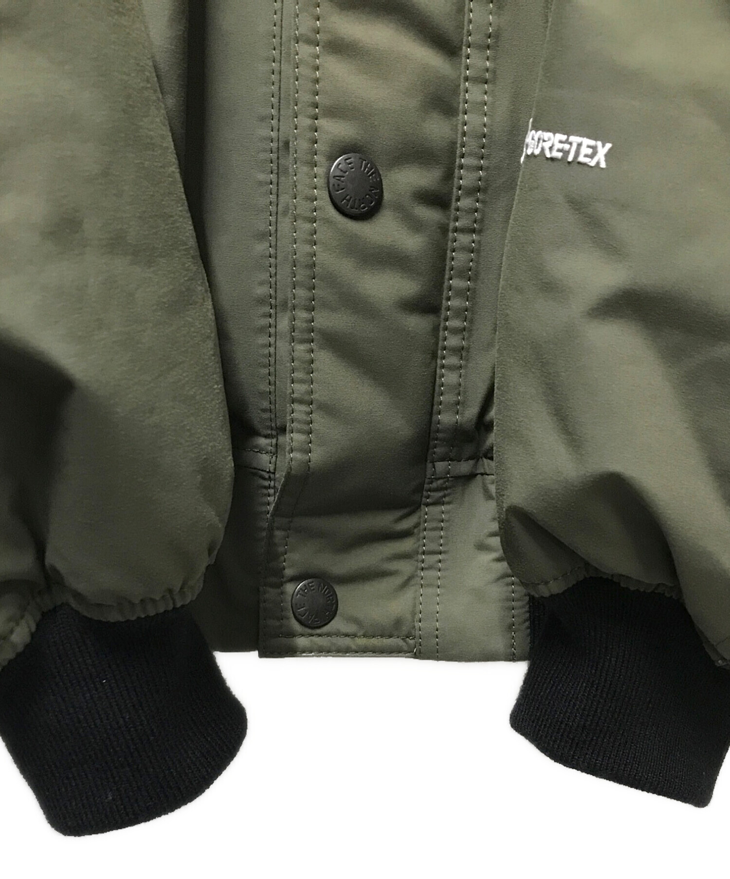 THE NORTH FACE Down Stadium Jacket/ダウン スタジアムジャケット/ND92233R/THE NORTH FACE/ザ  ノース フェイス/GORE-TEX/ゴアテックス サイズ:SIZE　M