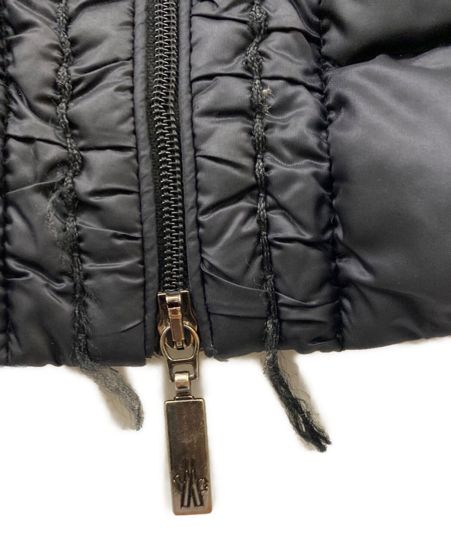 MONCLER (モンクレール) VANNEAU ダウンコート ブラック サイズ:00