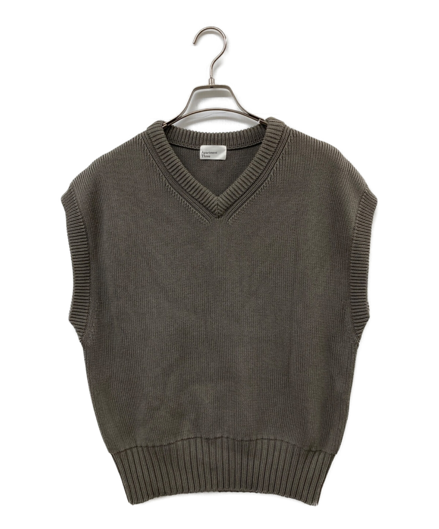 Sweater to Sweater Vest Refashion — Sum of their Stories Craft Blog