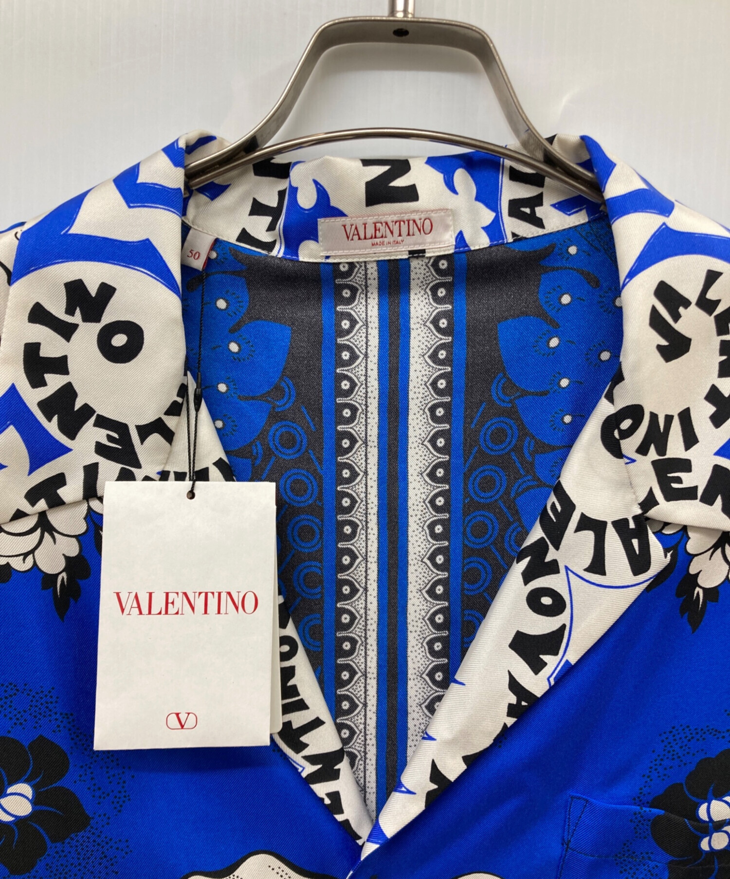 中古・古着通販】VALENTINO (ヴァレンティノ) 総柄半袖シルクシャツ ブルー サイズ:50 未使用品｜ブランド・古着通販  トレファク公式【TREFAC FASHION】スマホサイト