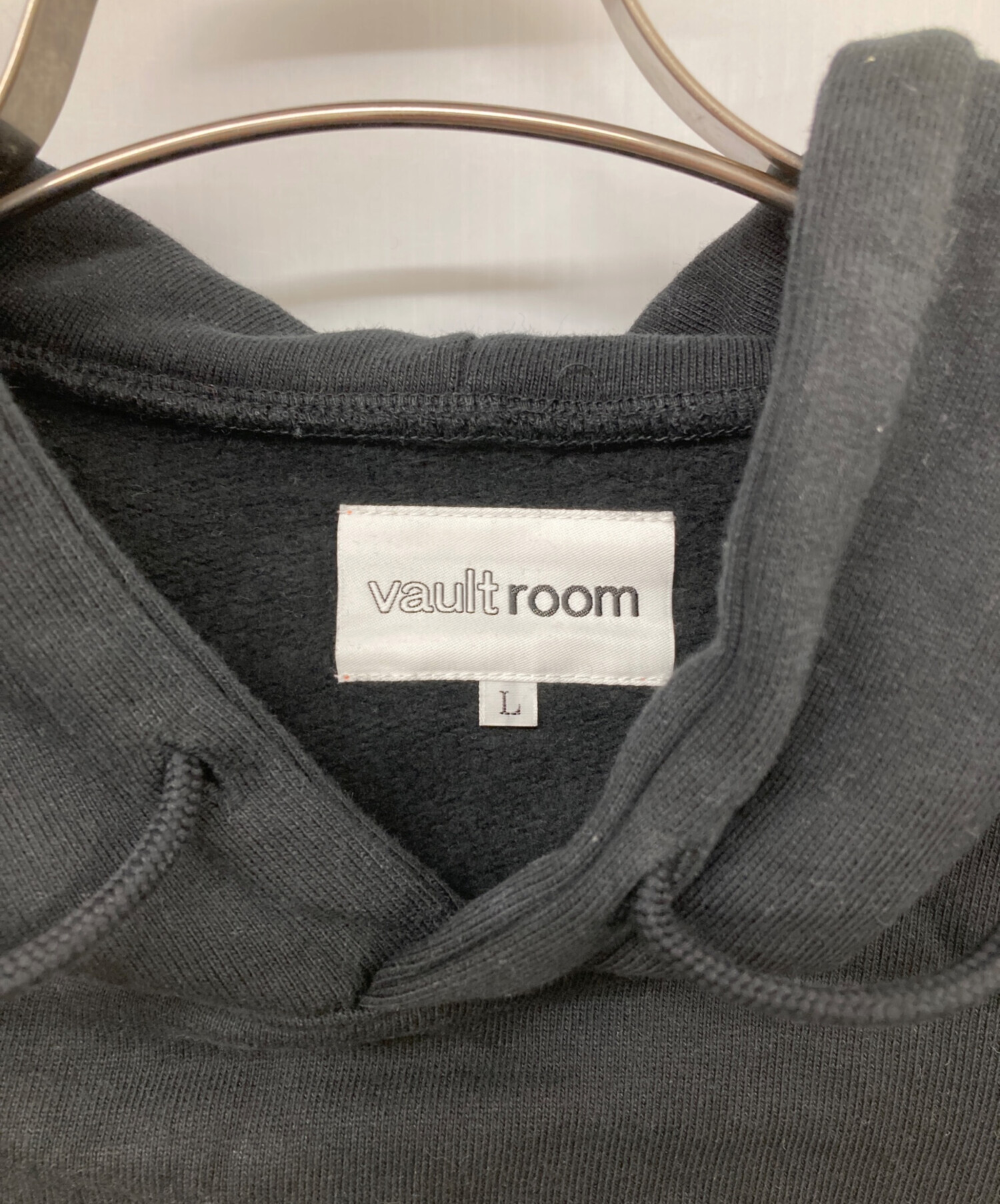 中古・古着通販】vault room (ボルトルーム) CRAZY RACCOON (クレイジーラクーン) SELLY hoodie ブラック サイズ: L｜ブランド・古着通販 トレファク公式【TREFAC FASHION】スマホサイト