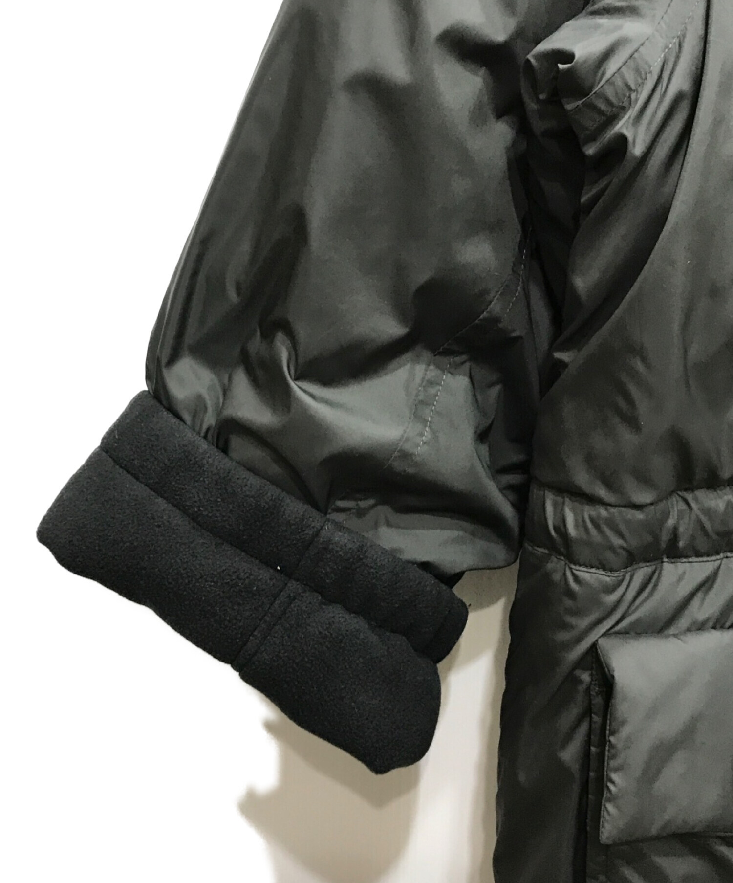 YOKE (ヨーク) REVERSIBLE PADDING BLOUSON グレー×ブラック サイズ:3